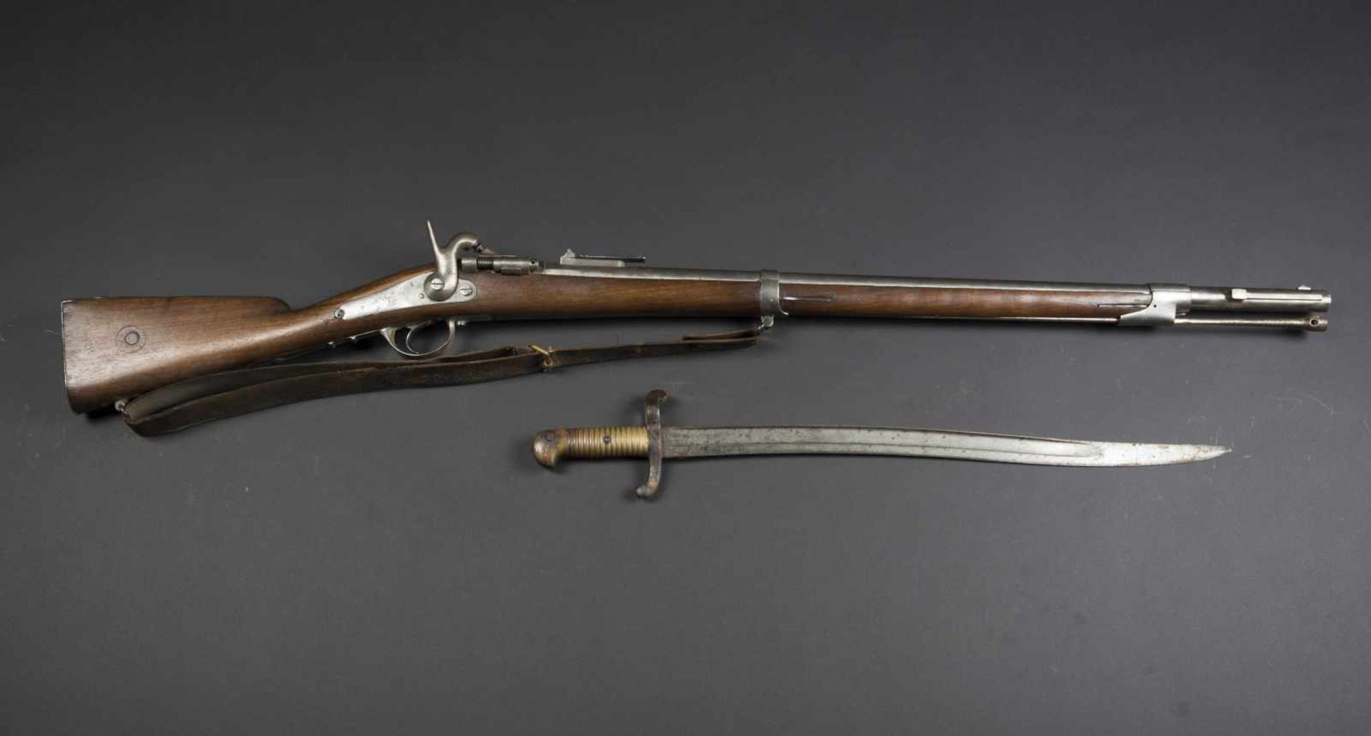 Carabine de Chasseur modèle 1867, système à tabatière. Platine de la Manufacture impériale de Tulle.