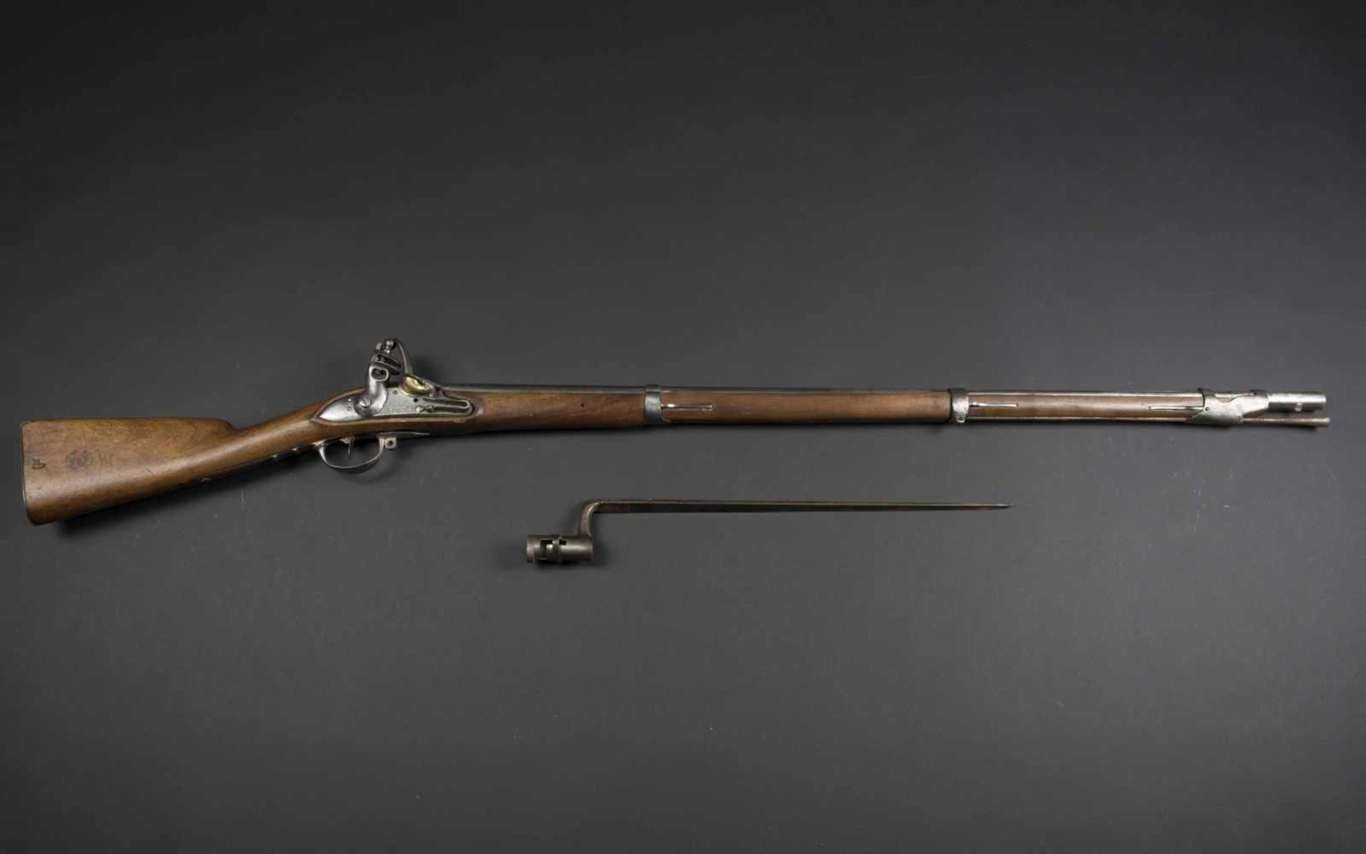 Fusil dinfanterie modèle 1777 modifié an IX. Platine de la manufacture impériale de Charleville,