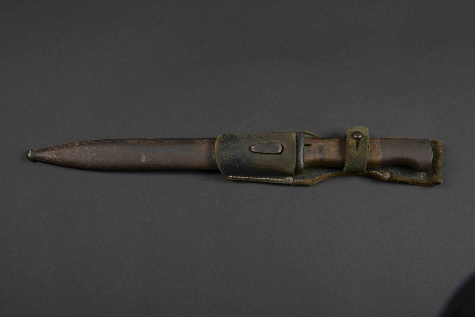 Baïonnette de Mauser Plaquette en bois, numéro de lame 8810G. Lame complète dans sa longueur, - Bild 2 aus 4