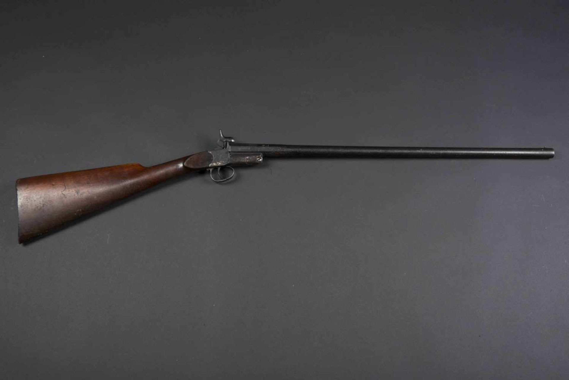 Fusil 1814 catégorie D Crosse en bois, boitier ciselé. Canon semi octogonale. Fabrication NA Saint