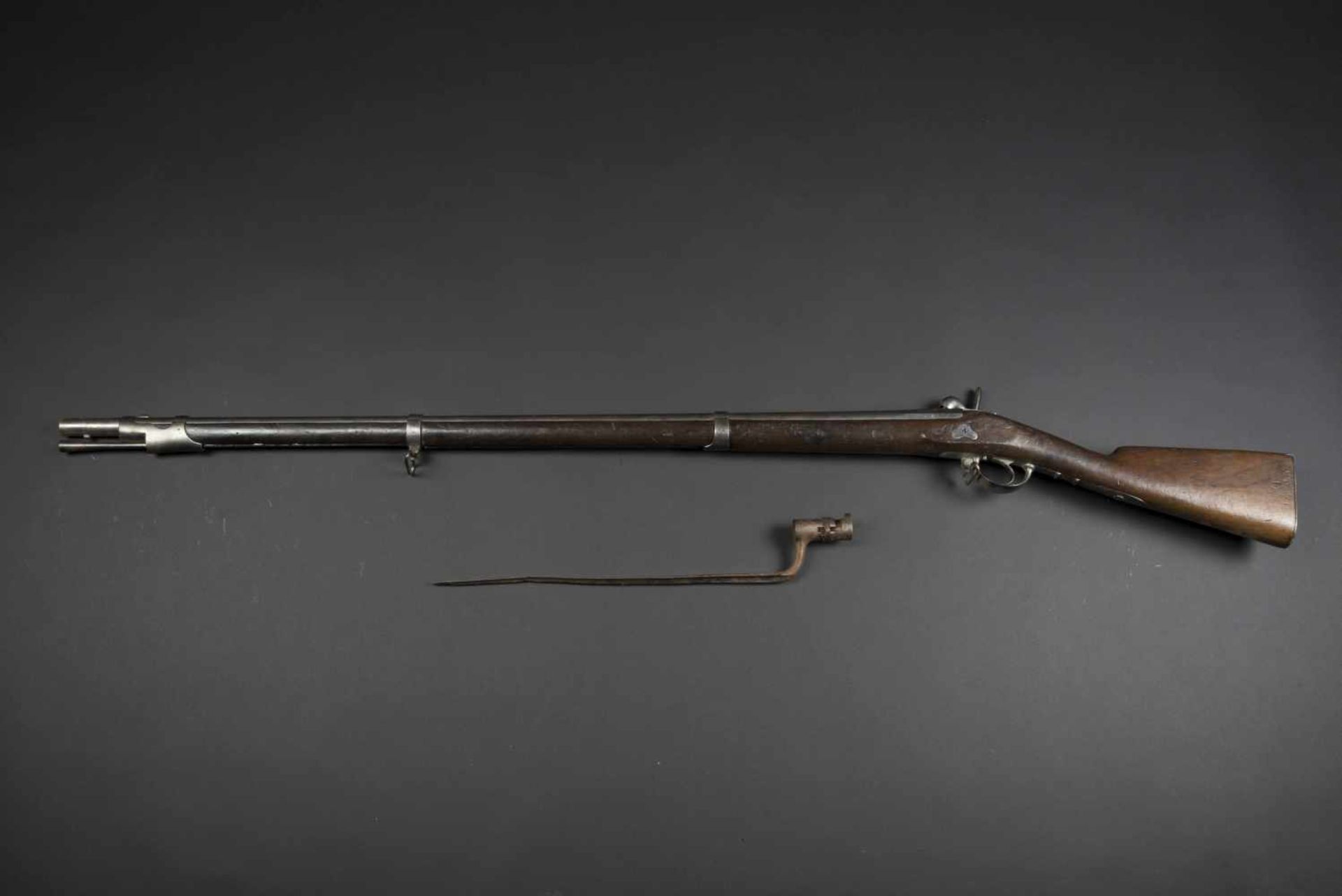 Fusil dinfanterie modèle 1840 T. Platine de la Manufacture royale de St-Etienne. Assez bon état. - Bild 4 aus 4