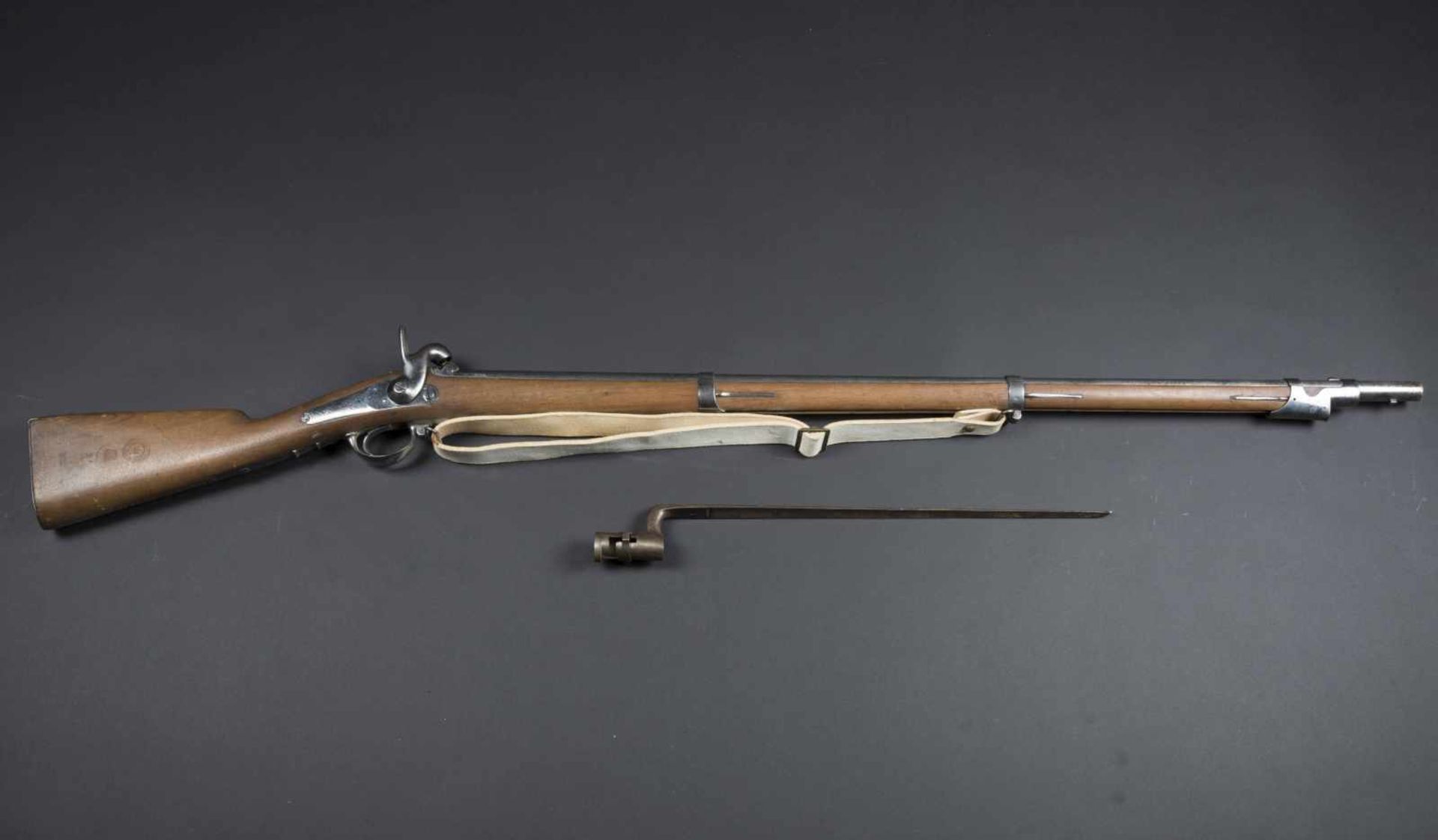 Fusil dinfanterie modèle 1842T, vers 1850 Platine de la Manufacture nationale de Tulle,. Avec