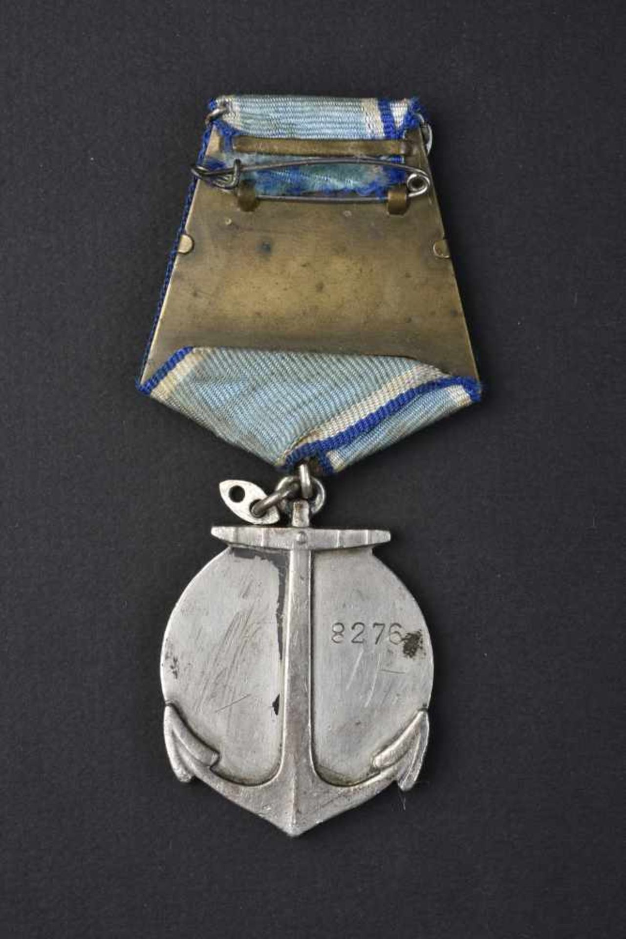 Médaille d'Ushakov n° 8276 attribuée à RAK IVAN FILIMONOVICH le 16 juin 1944. Les recherches - Bild 2 aus 3