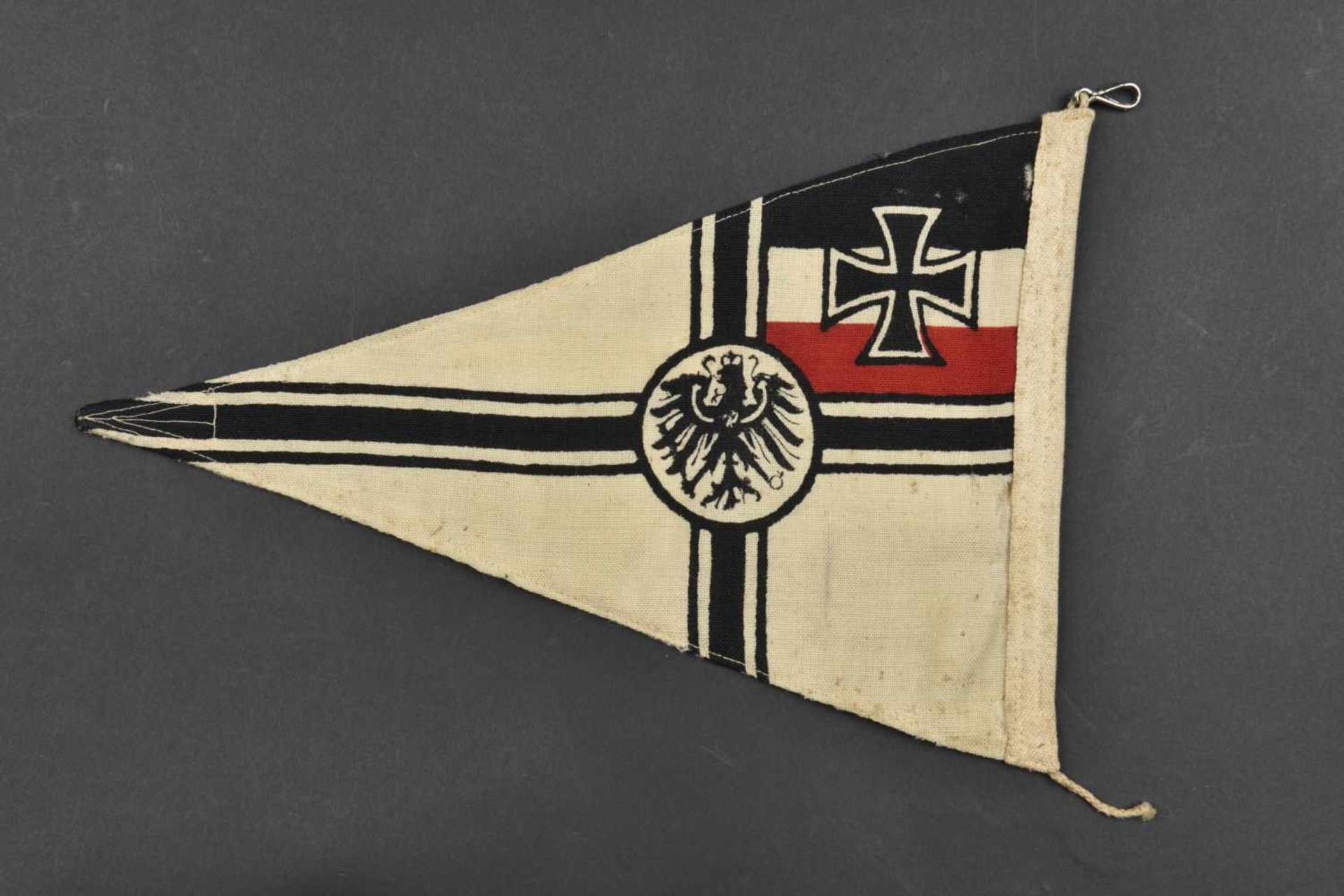 Fanion de voiture de la Kaiserliche Marine En tissu coton blanc, aigle impérial et croix de fer - Image 2 of 2