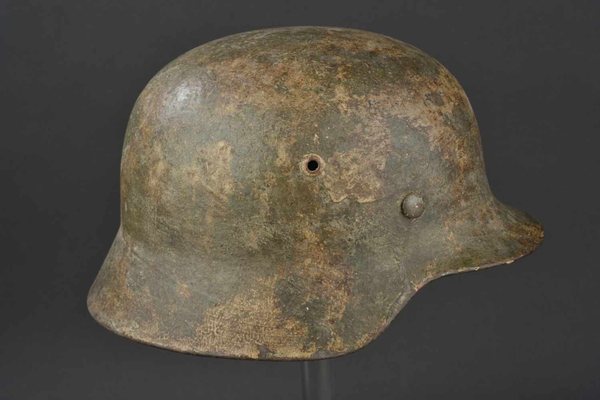 Casque camouflé de la Kriegsmarine Modèle 40, fabricant et numéro de lot illisibles. Peinture - Bild 4 aus 4