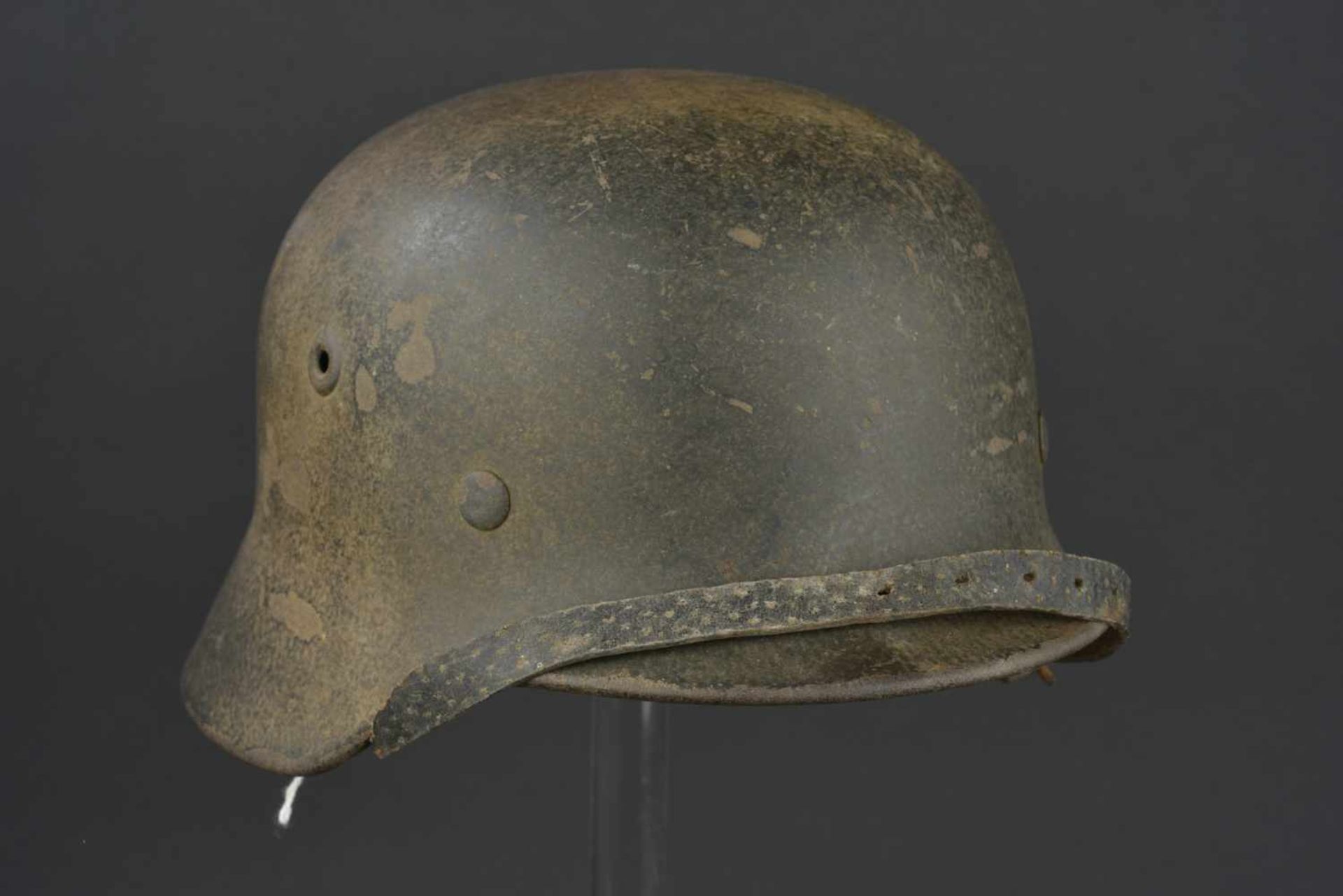 Casque allemand de la Heer provenant de Sotteville les Rouen Modèle 40, fabrication Quist, taille