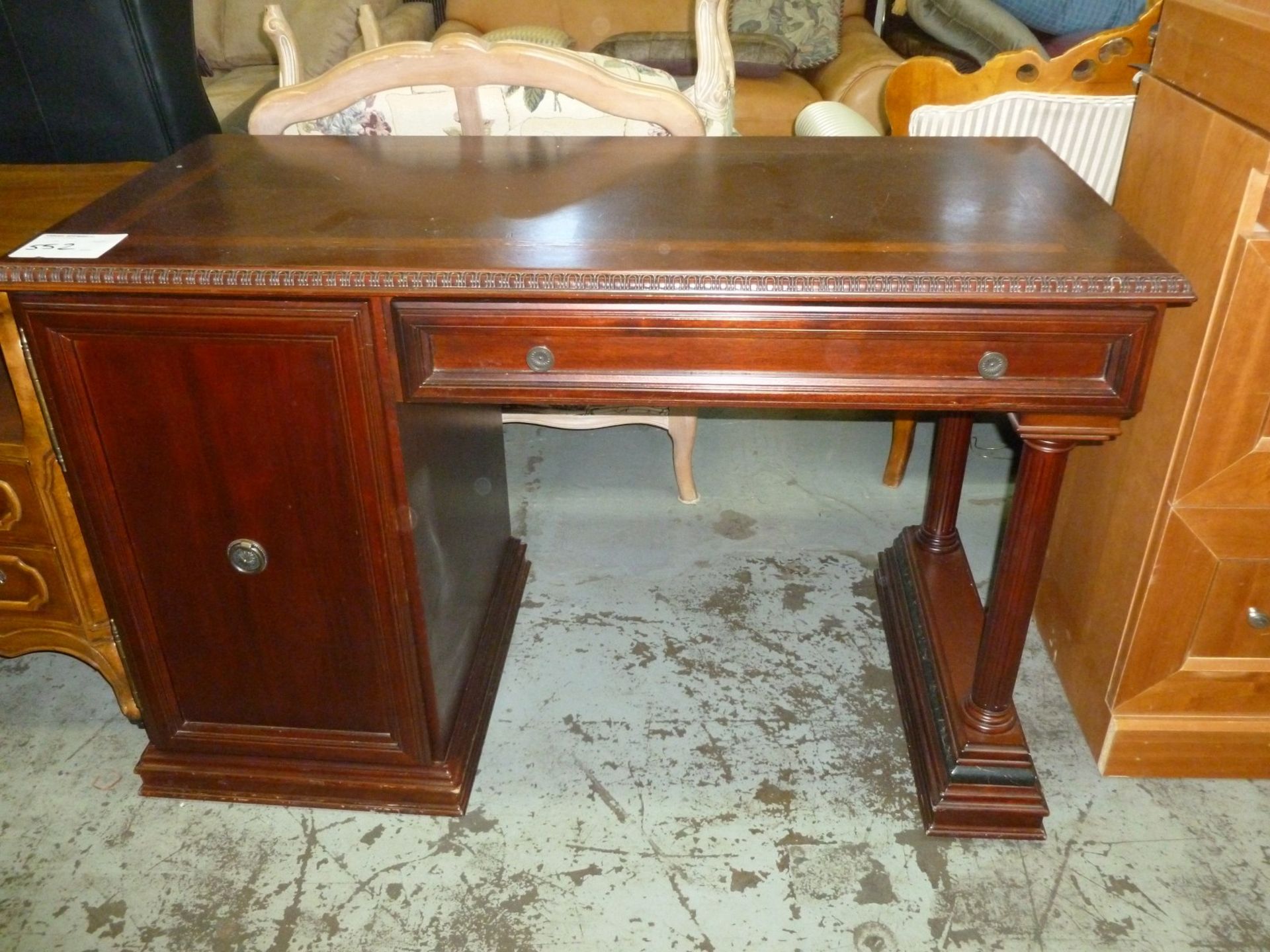 WOOD STUDY DESK