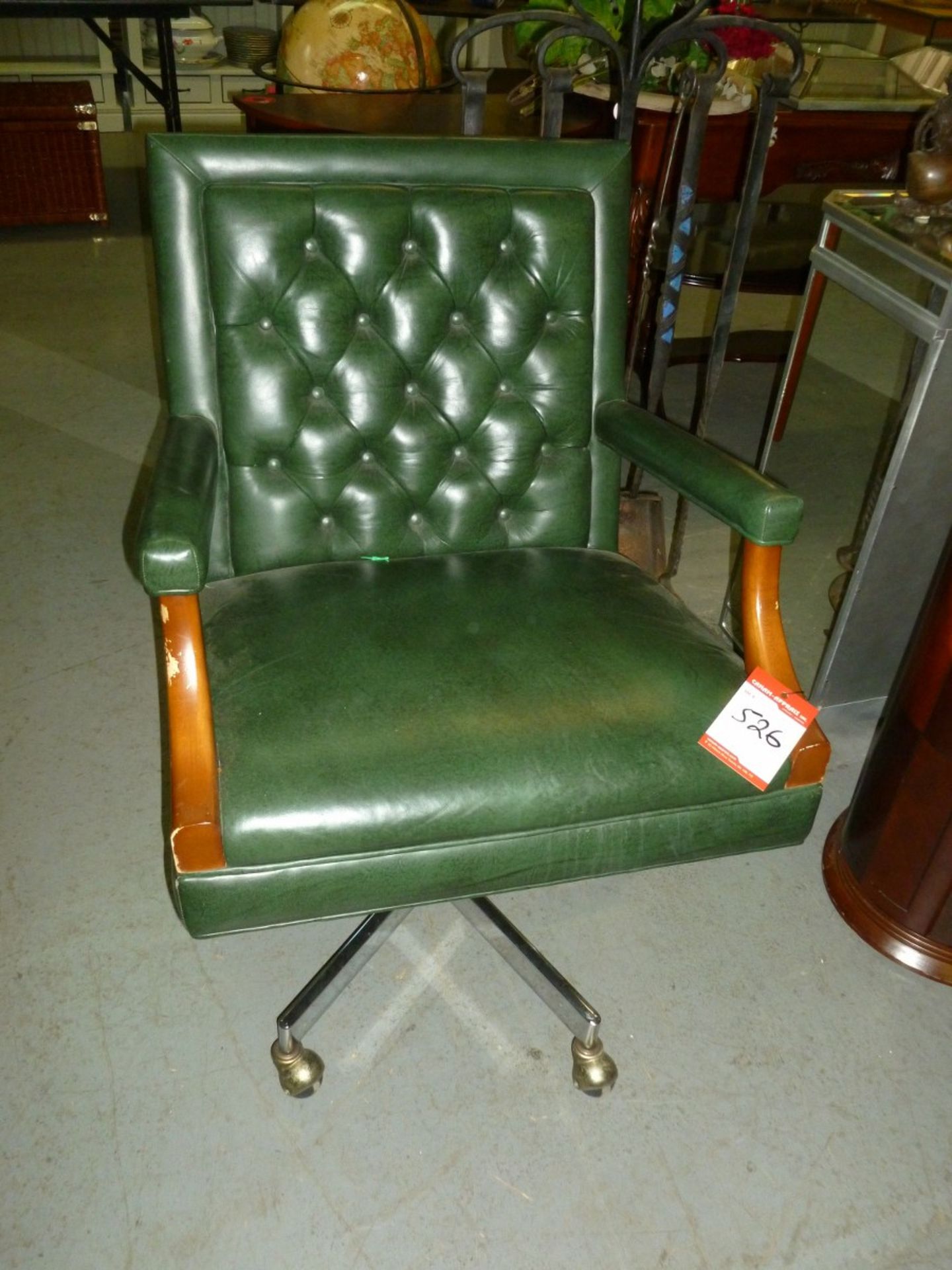 GREEN LEATHER EXECUTIVE OFFICE CHAIR