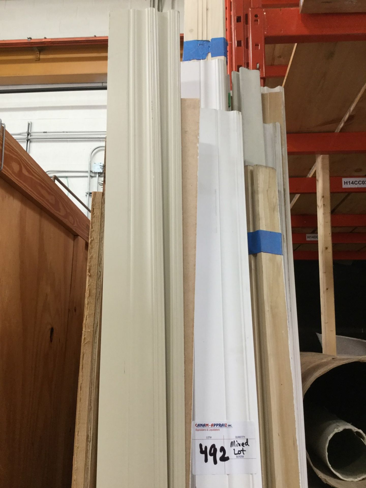 MIXED LOT -- ASSORTED BASEBOARDS & TRIM