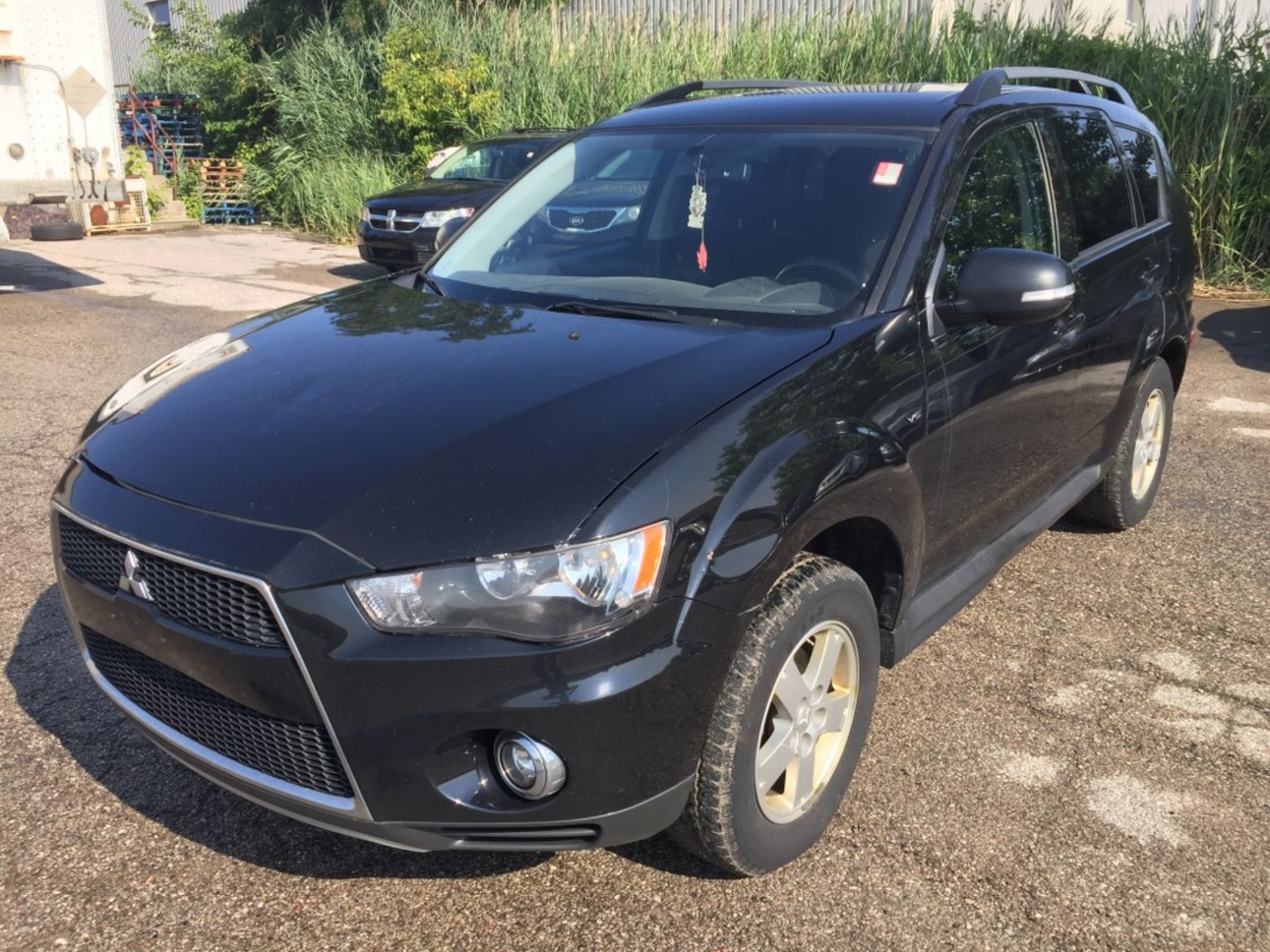 2012 MITSUBISHI OUTLANDER SE - W/ 231,082KM - Image 2 of 13