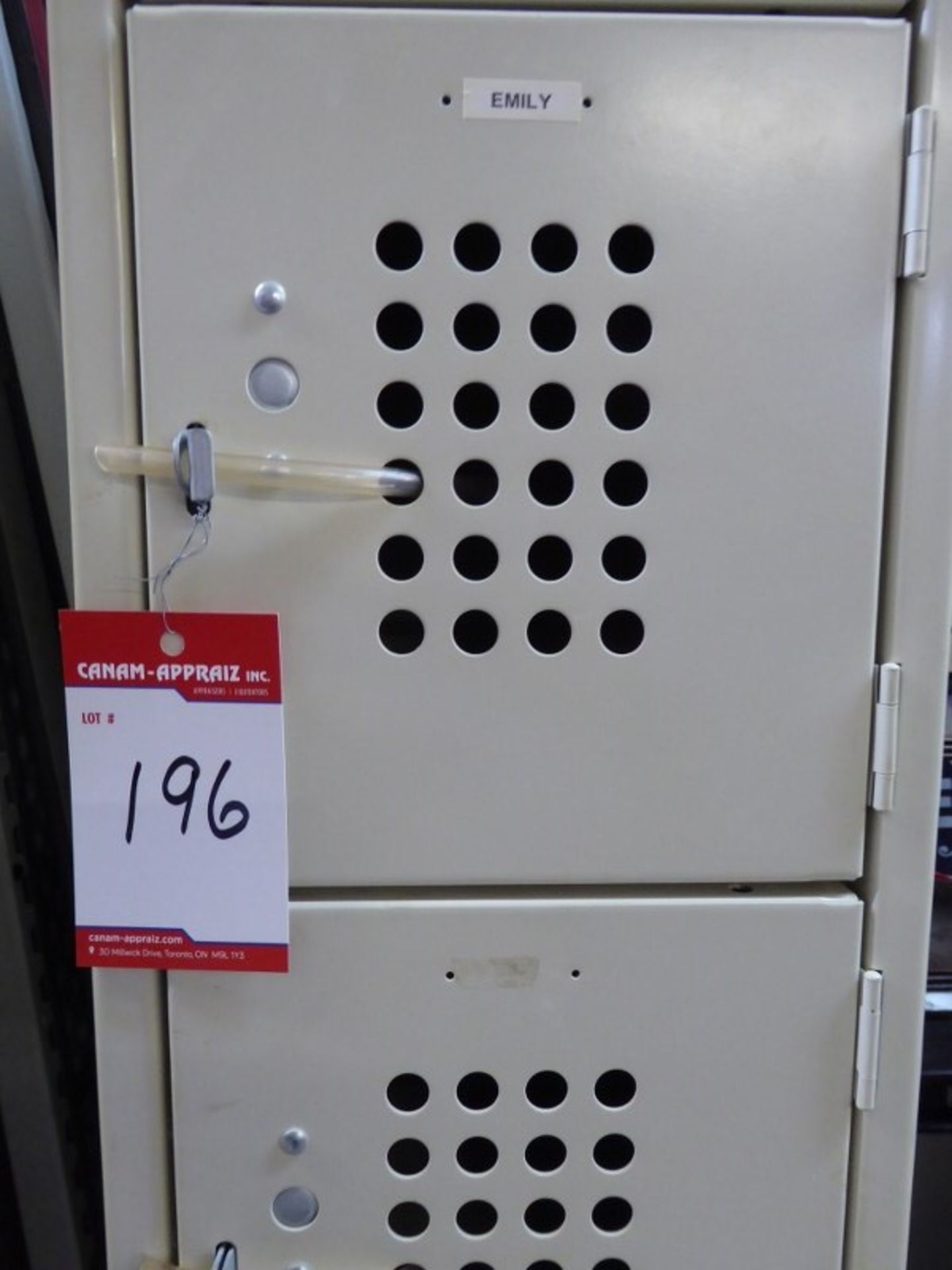 6 SECTION LOCKER