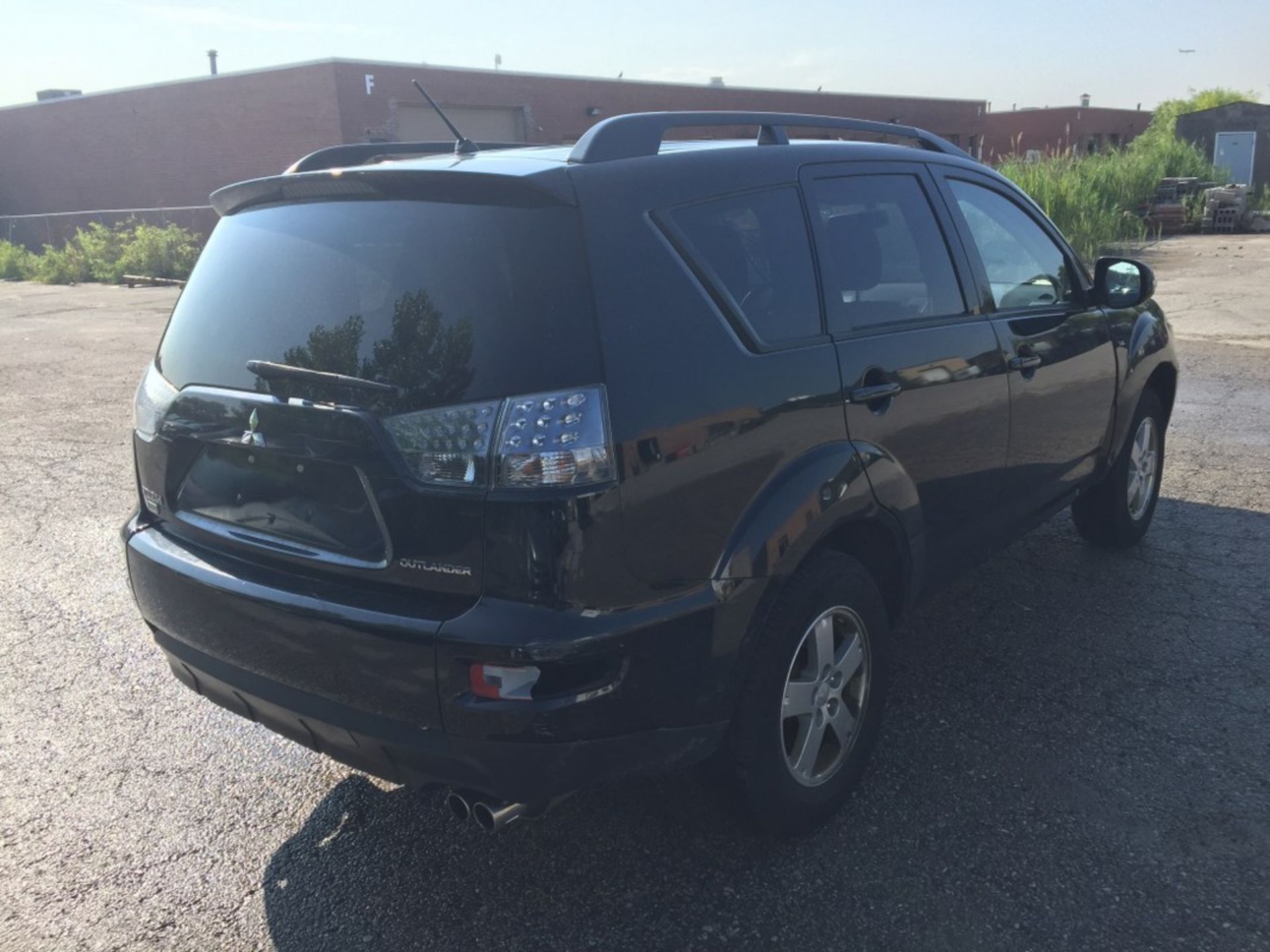 2012 MITSUBISHI OUTLANDER SE - W/ 231,082KM - Image 8 of 13