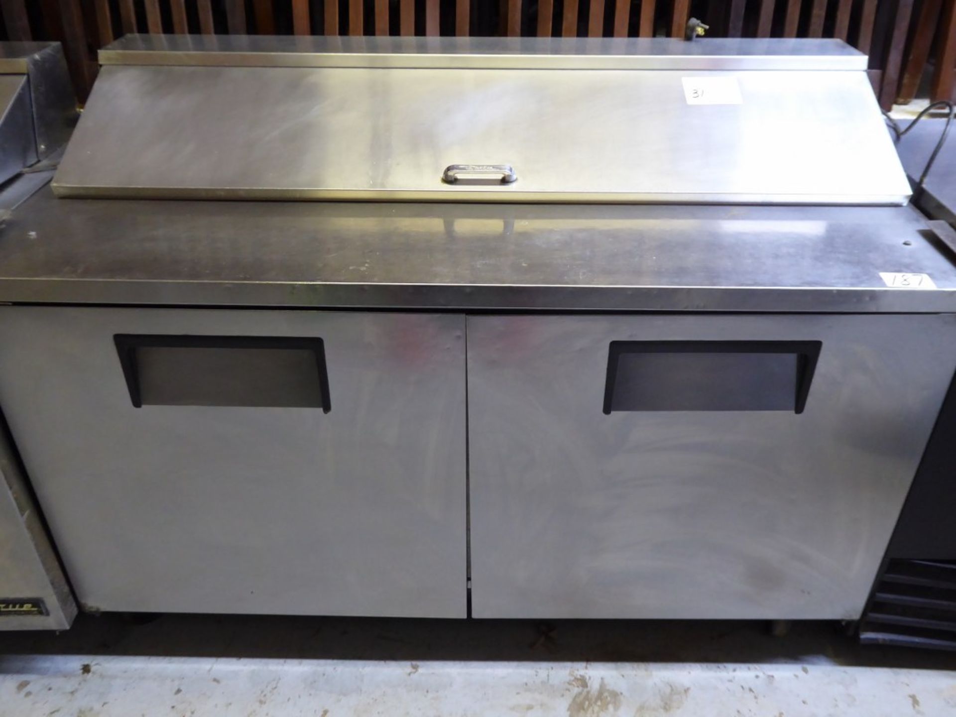 TRUE REFRIGERATION - 2 DOOR STAINLESS STEEL FOOD PREP TABLE W/ STAINLESS STEEL COVER - MODEL #