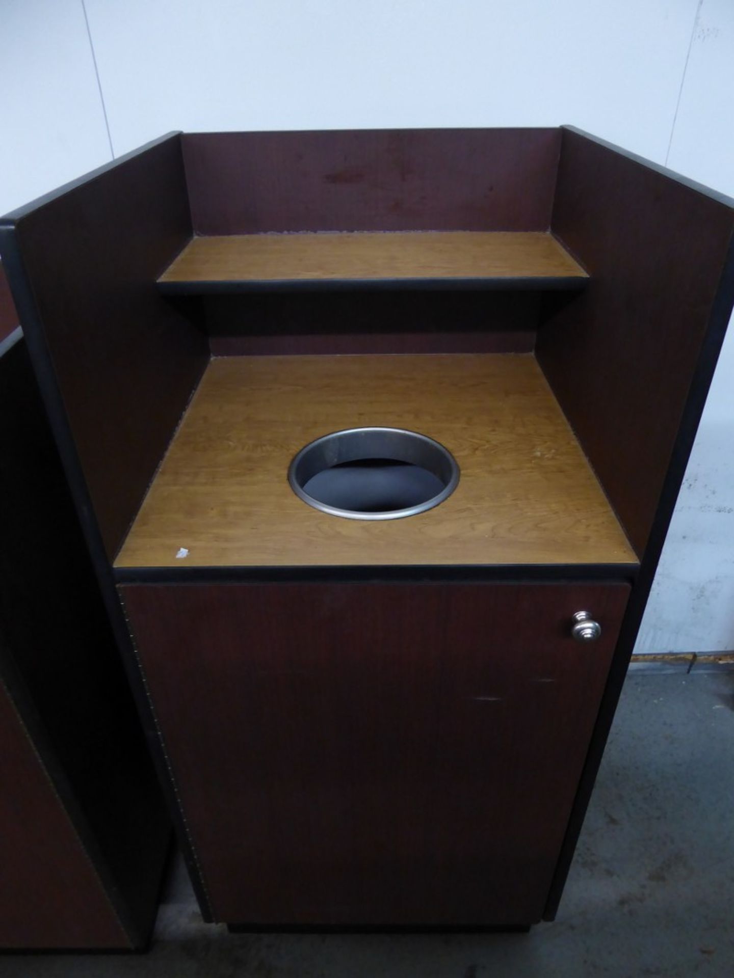 3 SECTION WASTE BIN STATION - Image 2 of 2