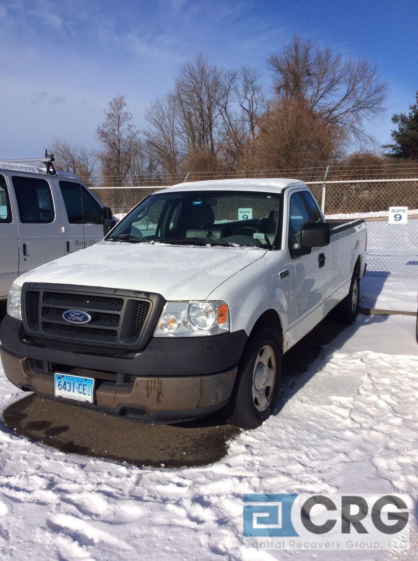 2005 Ford F150 pickup truck, AT, AM/FM radio, 6 cylinder motor, 8' fed, 175,116 miles at reading, V - Image 2 of 3