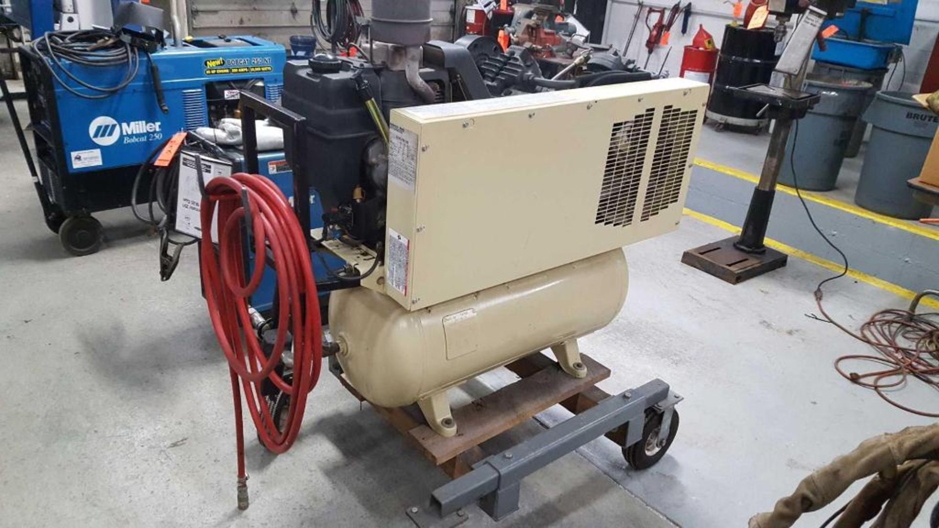 Ingersoll Rand 2475 portable, gasoline powered, rotary screw air compressor with Kohler Command Pro - Image 2 of 5