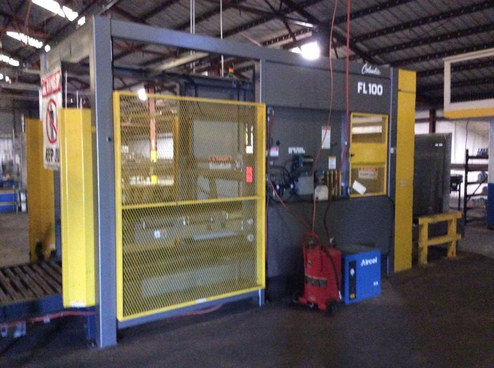 Columbia Automatic Case Palletizer, mn FL100-LR-AB, sn 0405-6316-2361, including 86" long x 16" wide - Image 3 of 6
