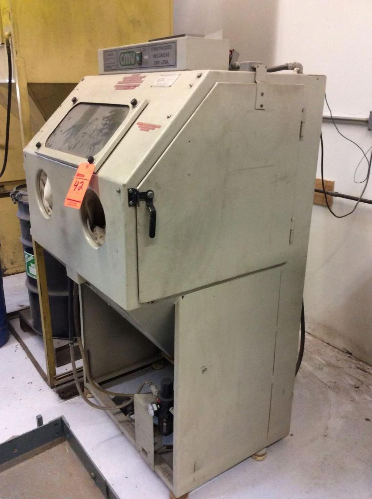 CMV GS9075X blasting cabinet, Sn: 004-012 - Image 2 of 3