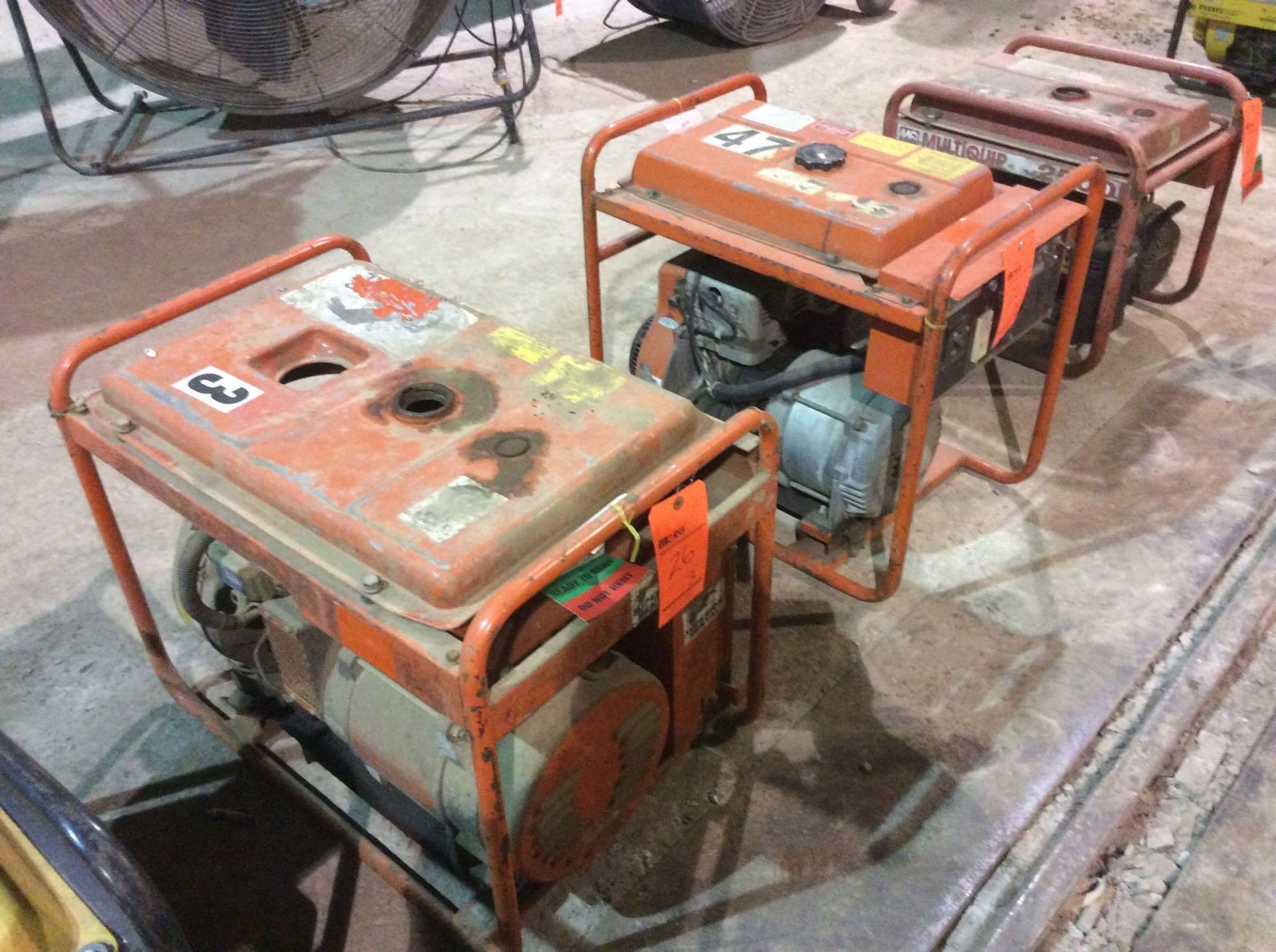 Lot of (3) Multiquip Models 2500, 3600, and 4000 gas generators, (1) in operable condition and (2) f - Image 3 of 3