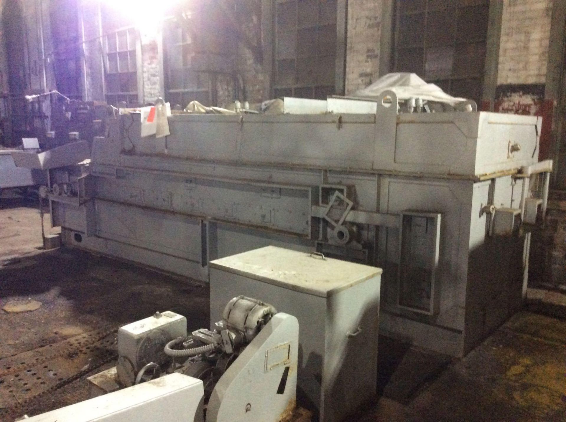 Lindberg Eng Co. chain type, annealing electric furnace, sn 2212,. Mode,l T-301123, tubulaire c - Image 4 of 5