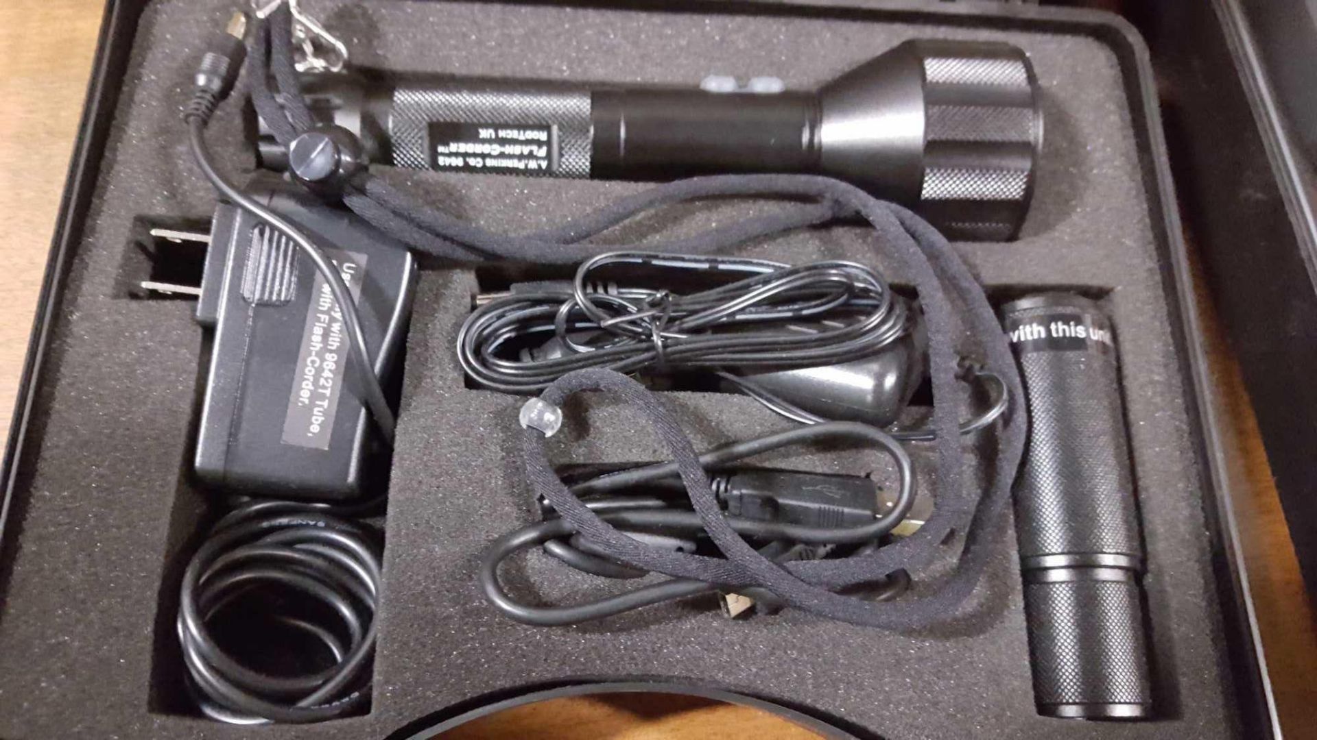 A W Perkins flash corder, M/M 9642, with Perkins flash corder holder, M/N 9642H. - Image 2 of 2