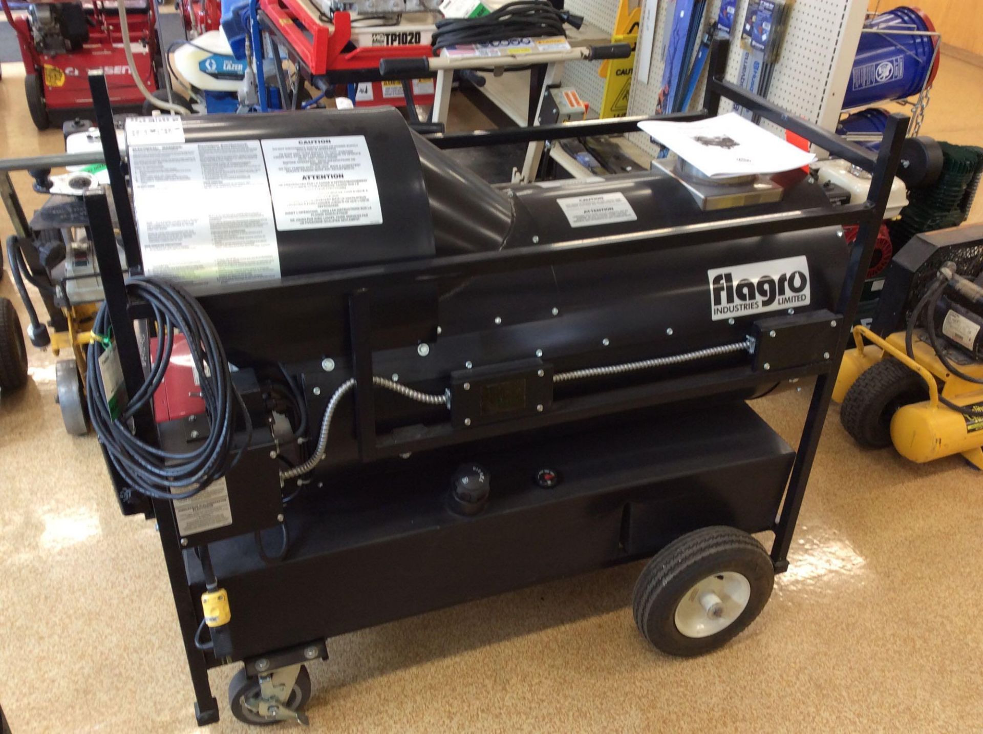 Flagro portable heavy duty indirect fired space heater, mn FVO-200, diesel fueled (Like New Unit)