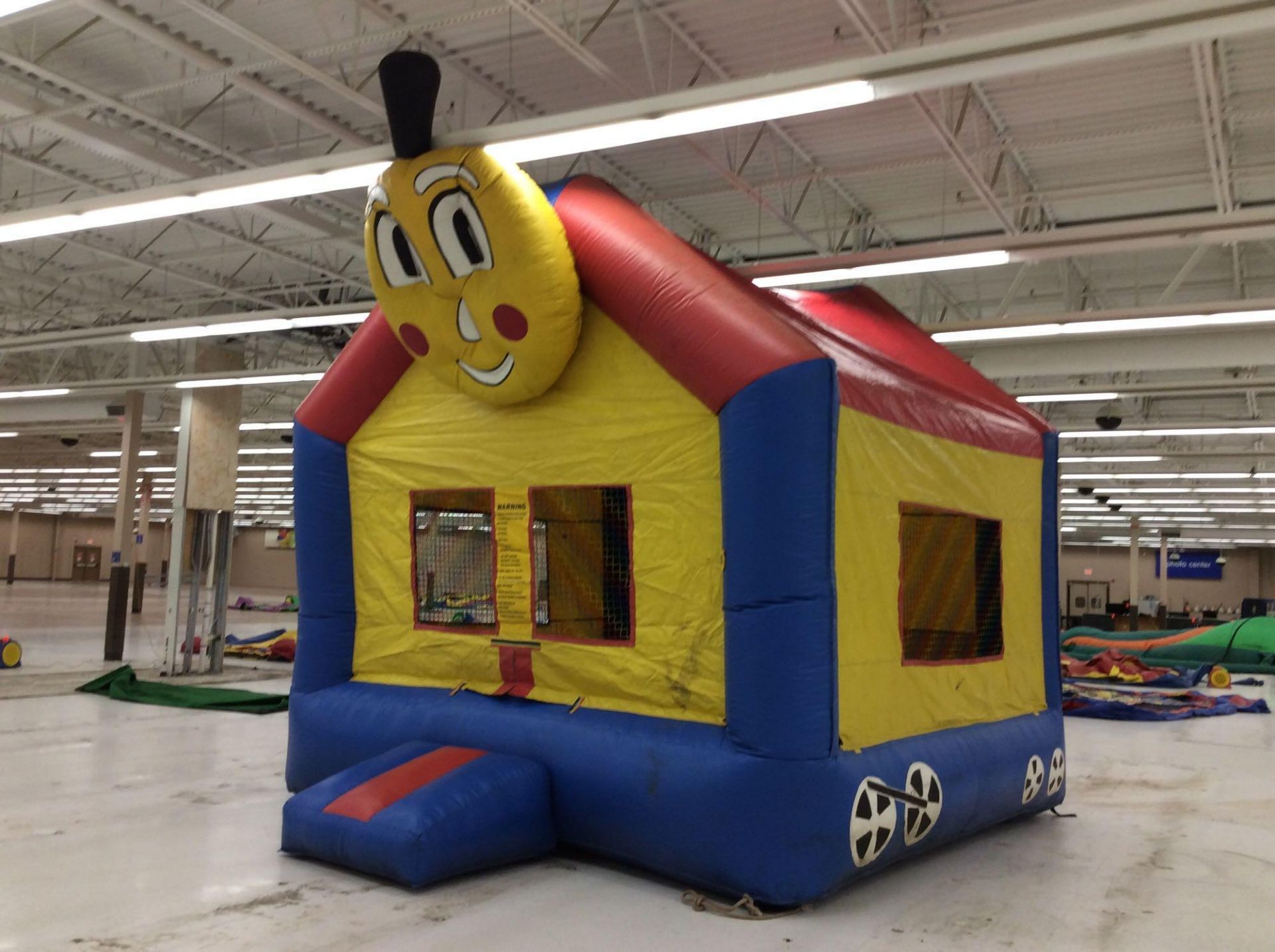 15' x 15' inflatable bounce house train, with blower