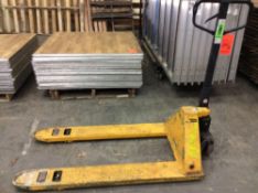 Hydraulic pallet jack, 5,000-lb capacity, with 48" forks