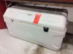 Lot of (2) Igloo MaxCold ice/cooler chests