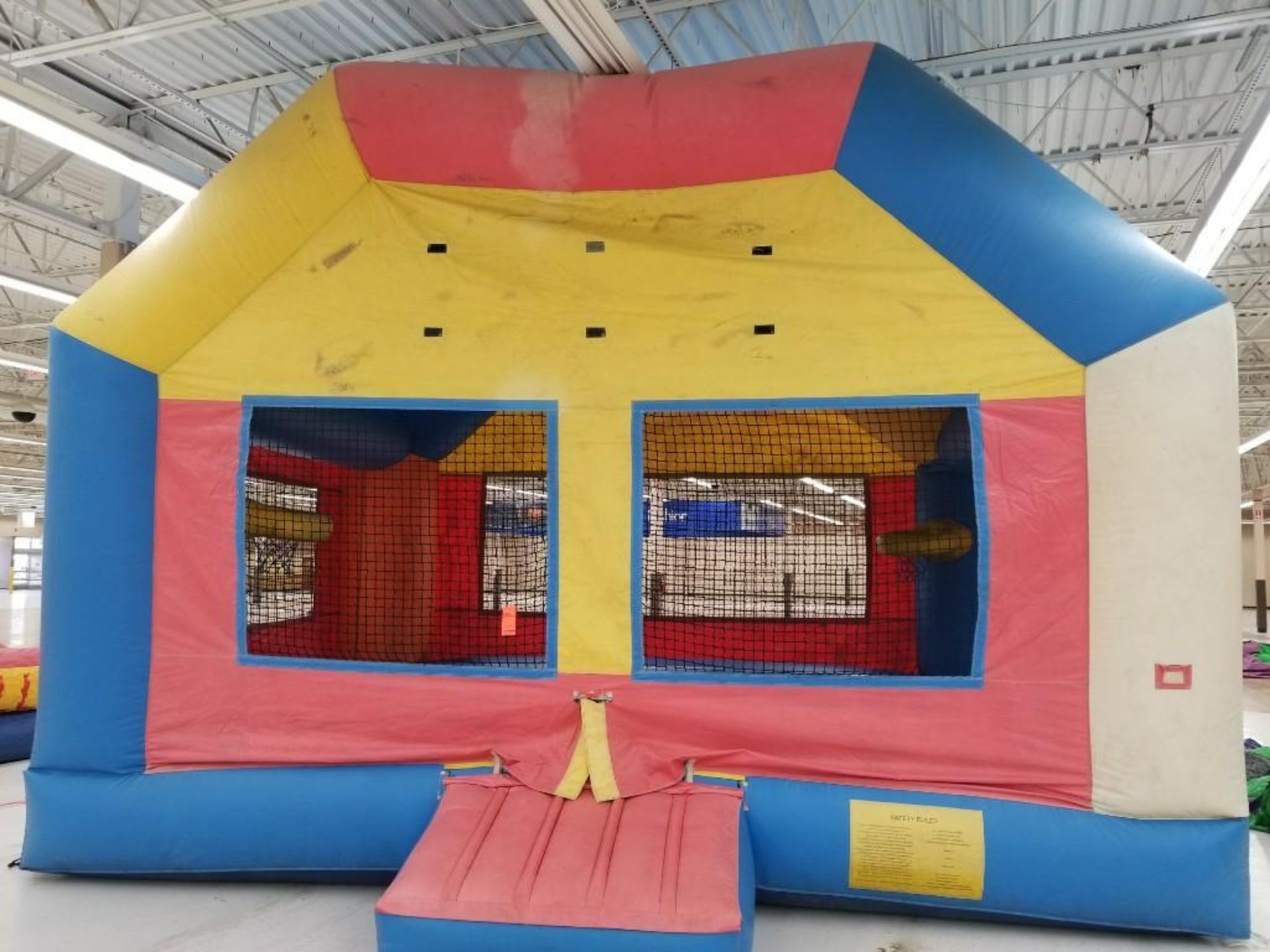 15' x 20' inflatable " fun house" , with blower