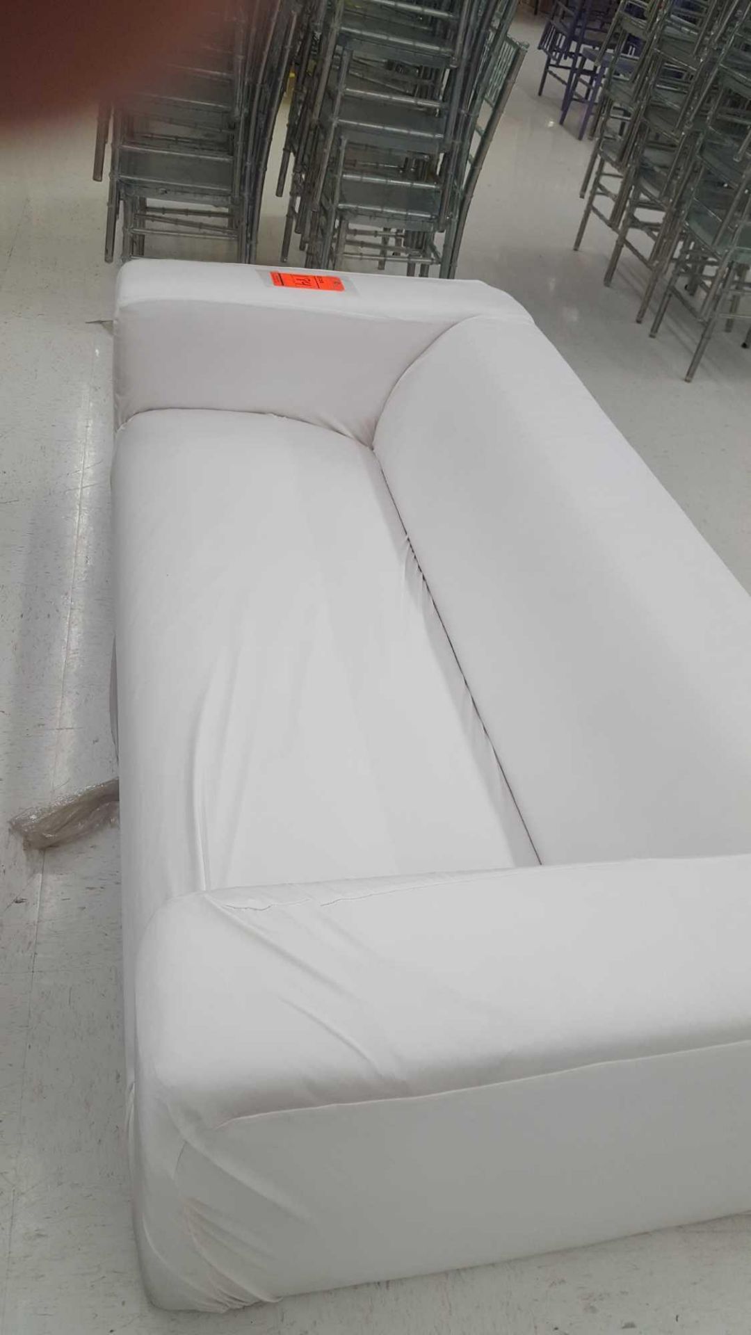 Lot of (3) assorted sofas with white slipcovers, no legs - Image 2 of 4