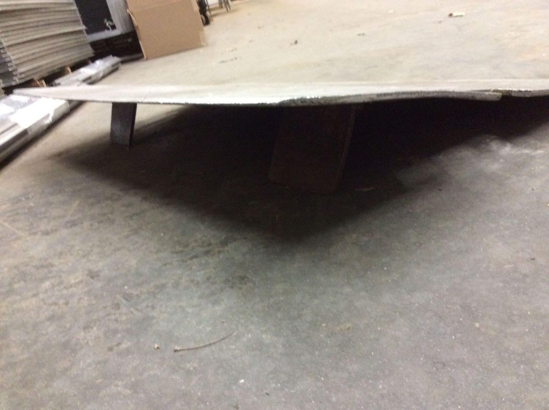 30" x 48" aluminum dockplate with centering tabs - Image 2 of 2