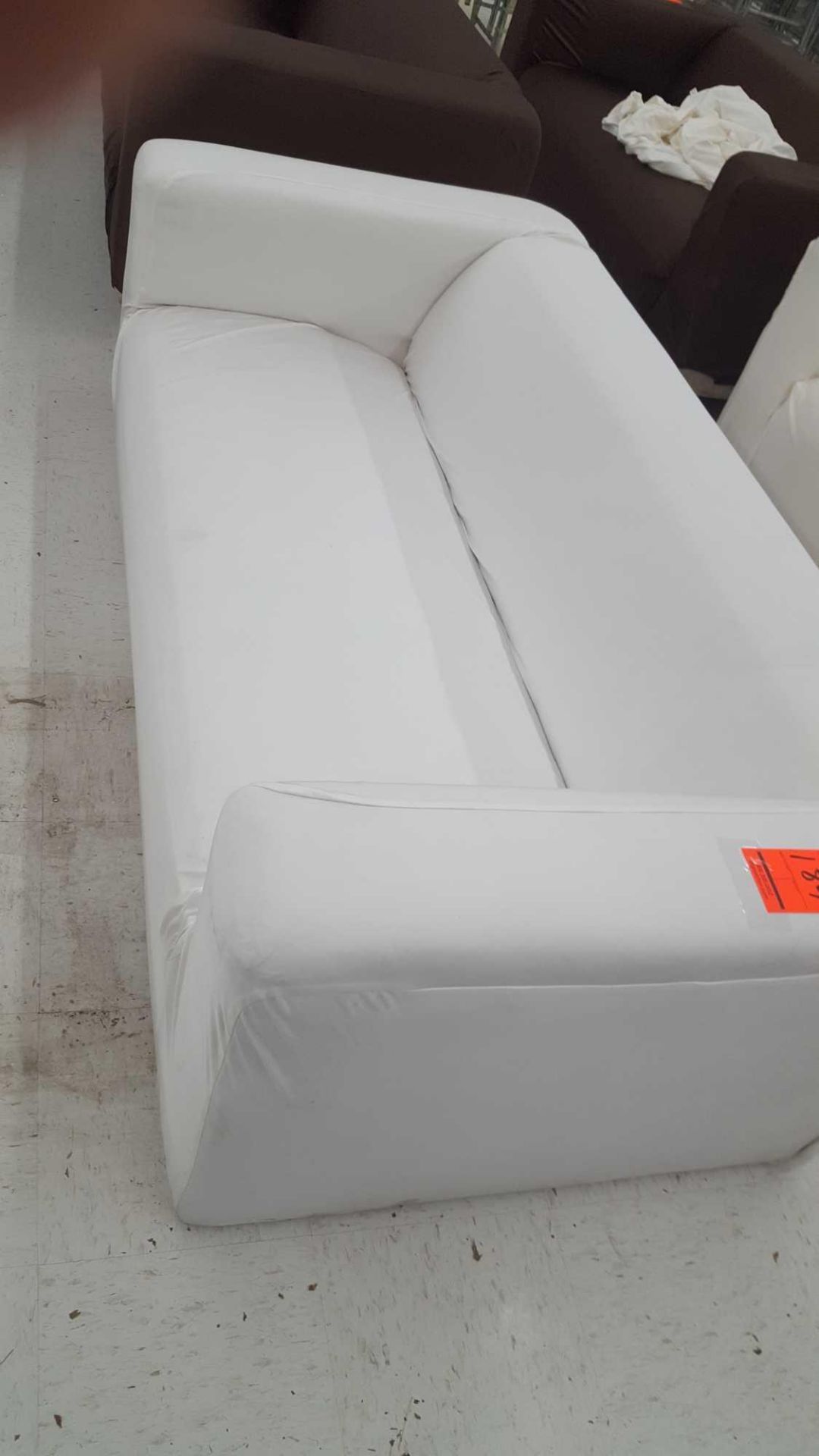 Lot of (3) assorted sofas with white slipcovers, no legs - Image 3 of 4