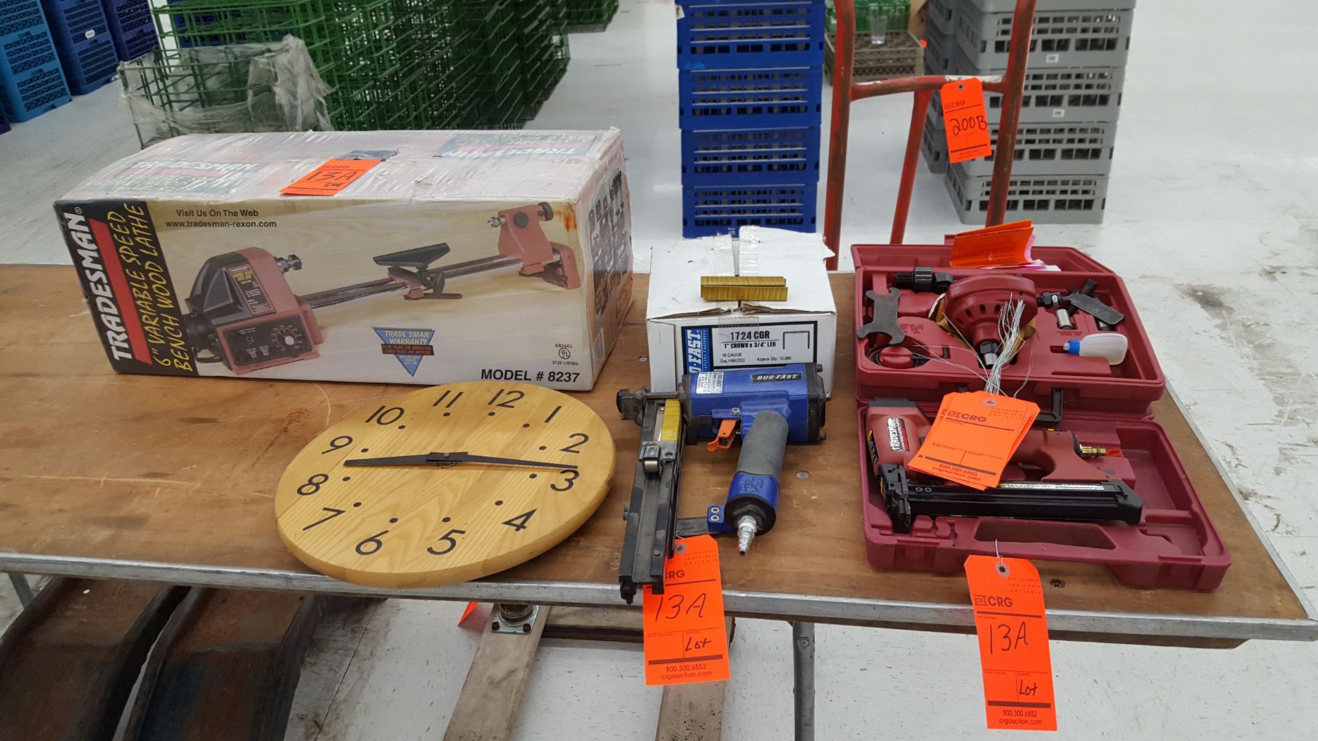 Lot of assorted tools, including one Tradesman 6" variable speed bench lathe, model 8237 - Image 5 of 6