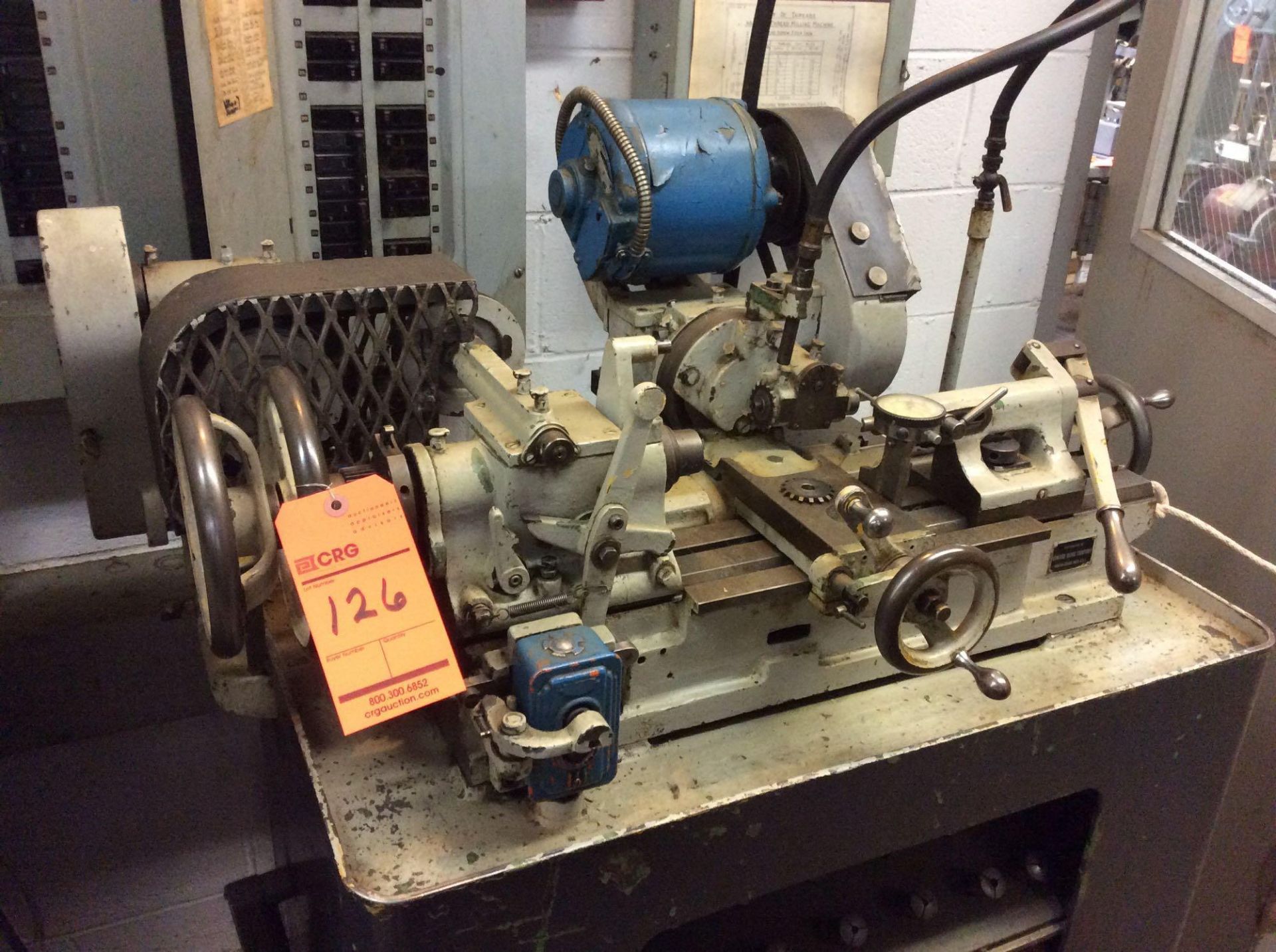 Edward Blake table top thread cutting lathe, belt drive motor, 3 phase, with collets and spare attac - Image 2 of 5