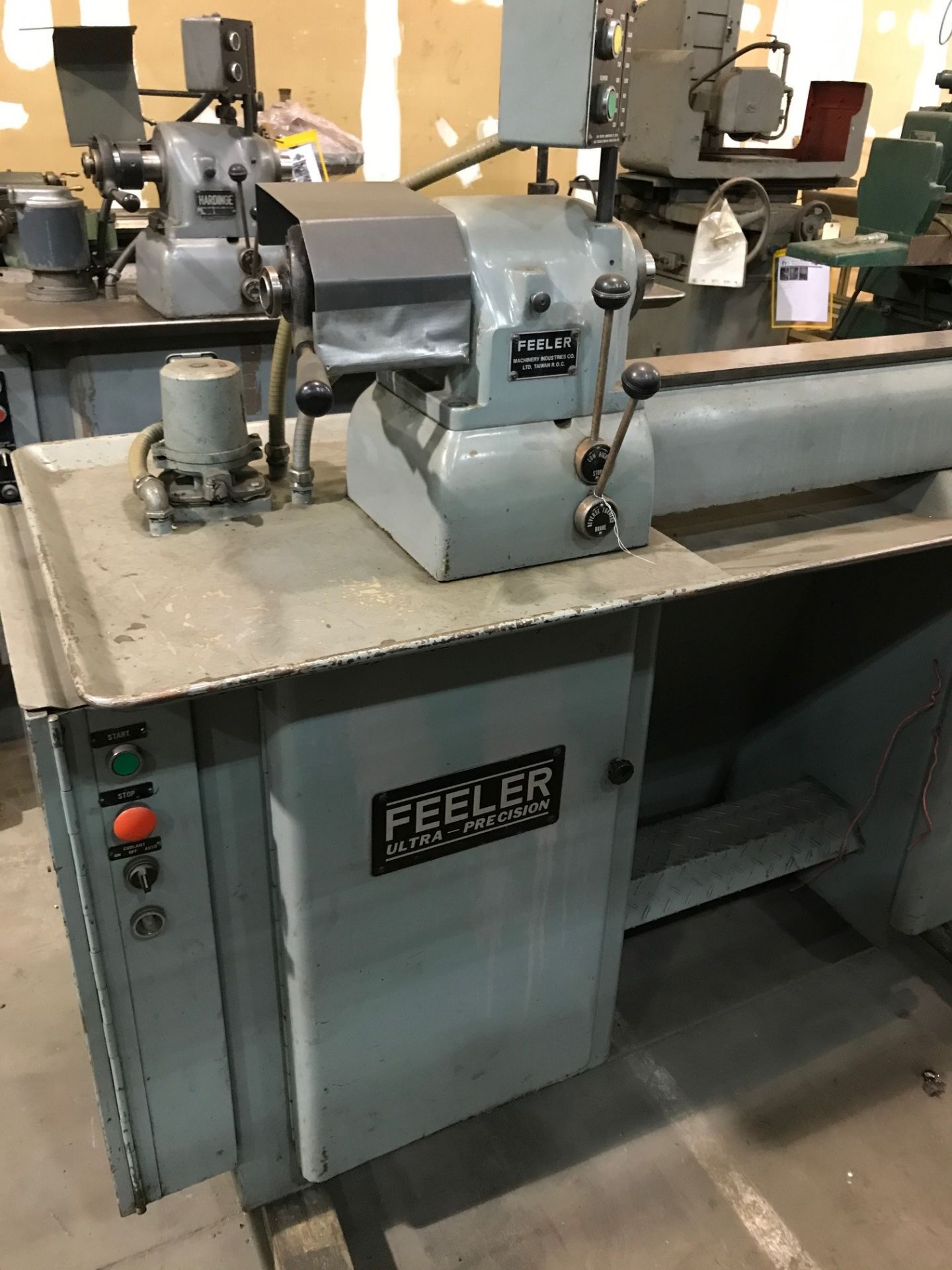 Feeler lathe s/n 690729 with coolant pump, 5C collet closer, high low speed range, variable speed - Image 2 of 4