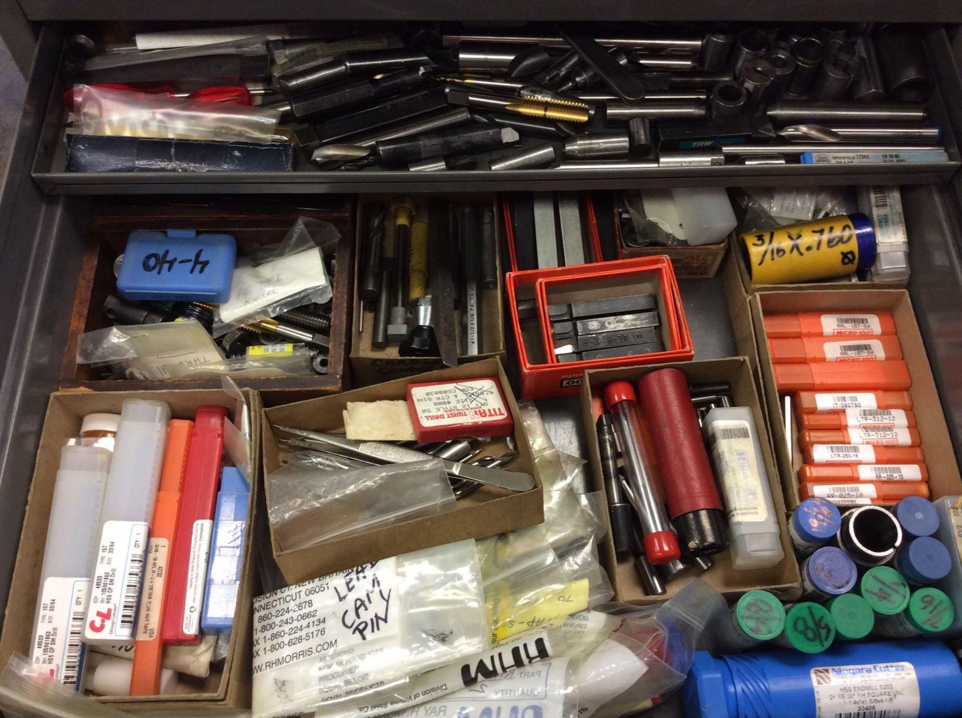 Contents of (4) drawers - includes tool holders, carbide tipped cutting bits, drill bits, bushings, - Image 3 of 3