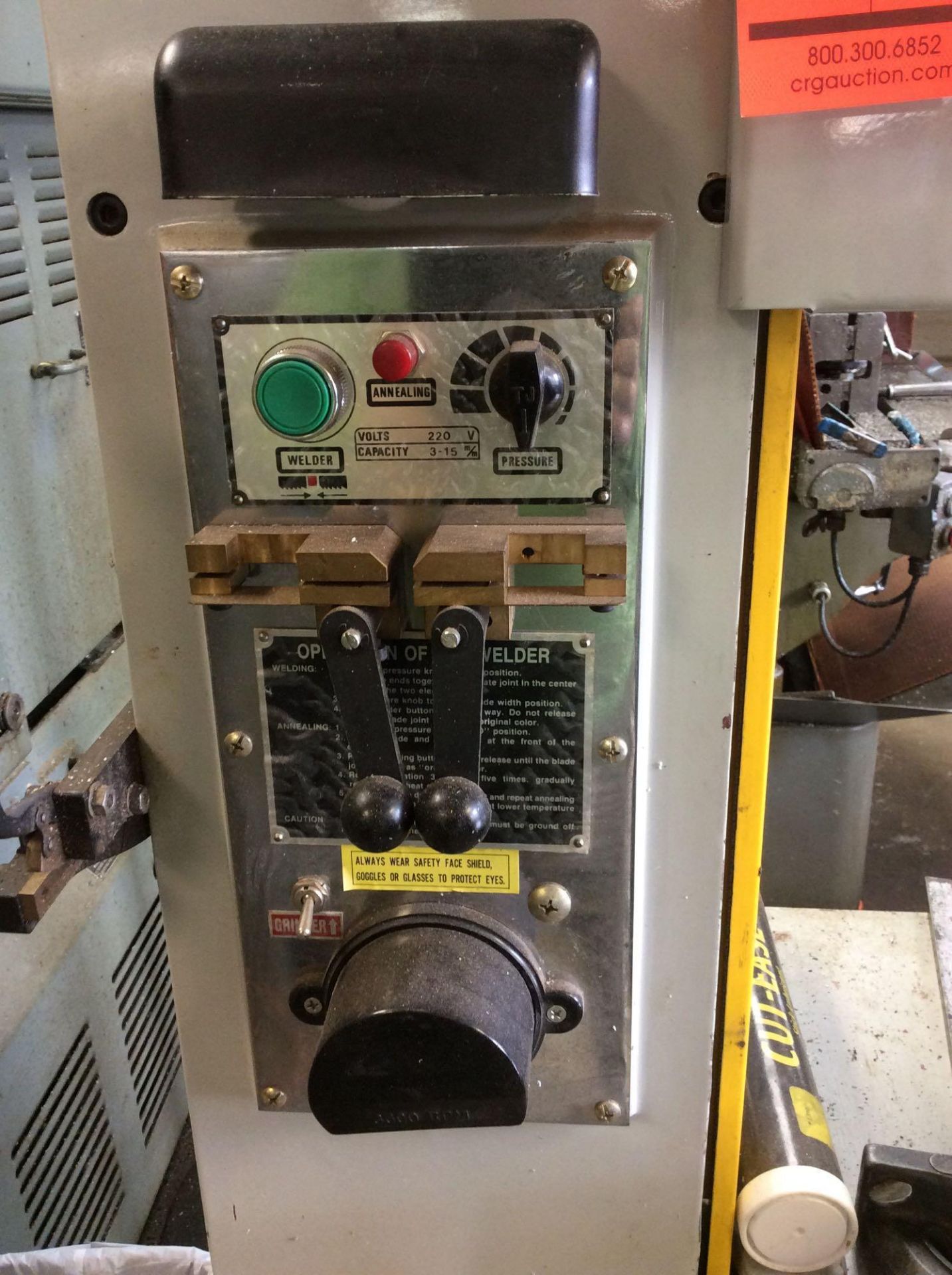 MSC 18" vertical bandsaw, mn 09514639, sn 0745680, 220 volt, 3 phase, with blade welder and sharpene - Image 2 of 5