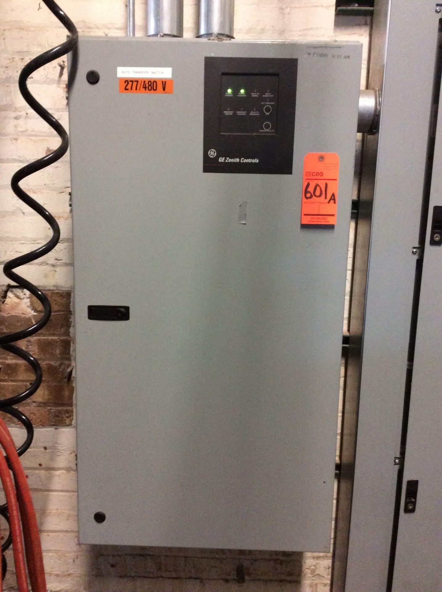 GE Zenith controls electrical panel transfer switch, 277/480 volts, type 1 enclosure