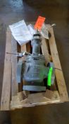 Fisher 3 AAY-C, fiverging flow valve, serial number 0019698944.