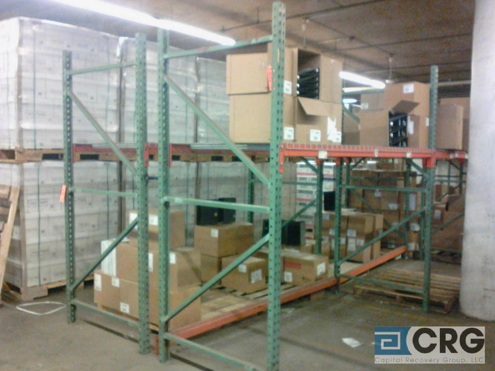 Lot of (71) sections Interlake teardrop pallet racking (rear half of warehouse), includes: (94) - Image 2 of 3