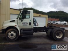 2003 International Tractor, DT-466 Engine, 6+1 Tran, 230 hp, 5.57 gears, Air Brakes, 84" Cab to