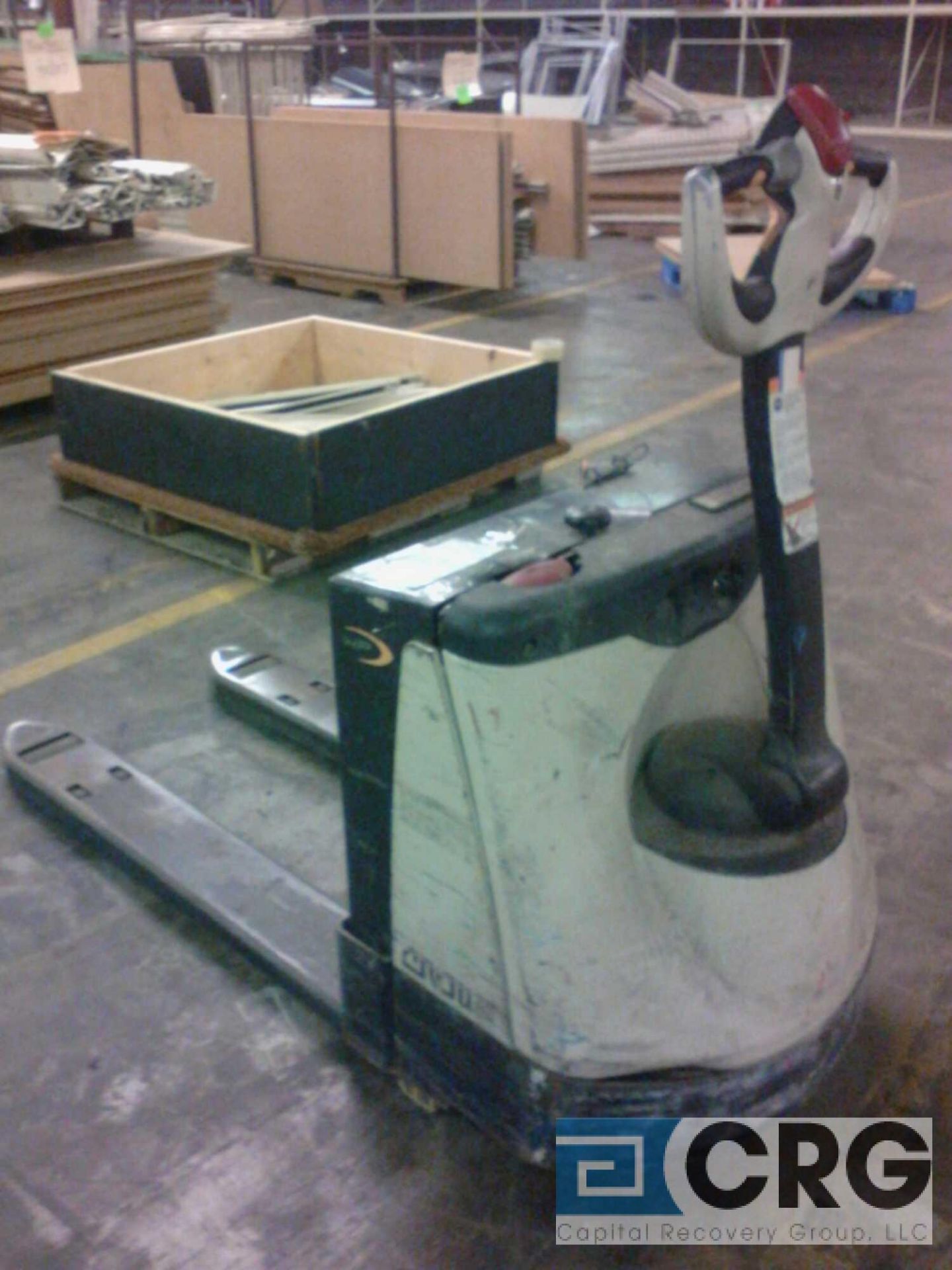Crown electric walk behind pallet jack with built-in charger, m/n wp2335-45, s/n 5a333603, 4500-lb - Image 2 of 3