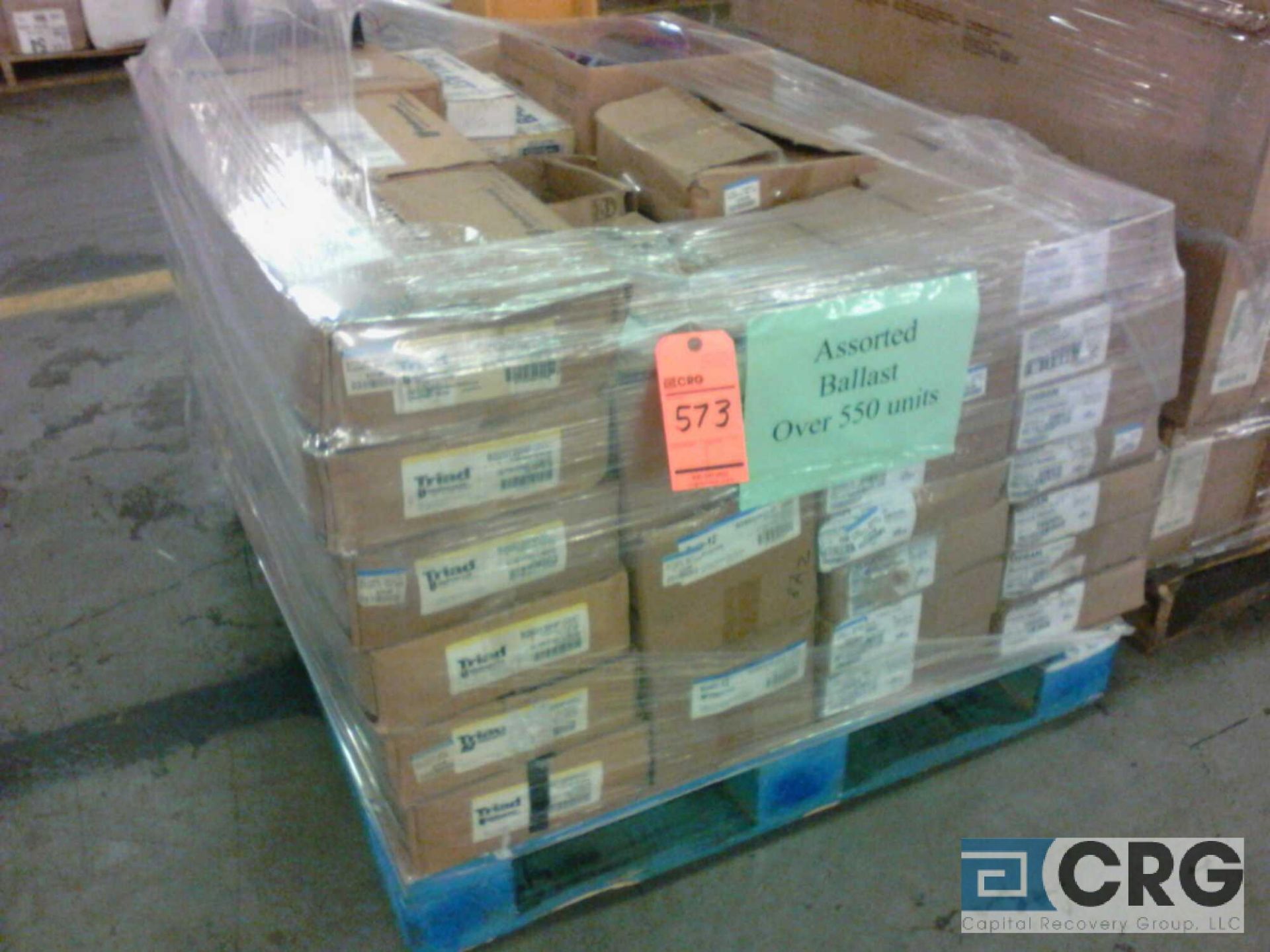 Lot of (550) asst lighting ballasts by Triad, Osram, Basic-12, etc