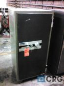 Brinks 1-door safe - with key and combination - approx 23" x 23" x 50" tall