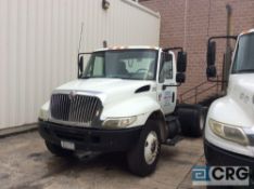 2003 International Tractor, DT-466 Engine, 6+1 Tran, 230 hp, 5.57 gears, Air Brakes, 84" Cab to