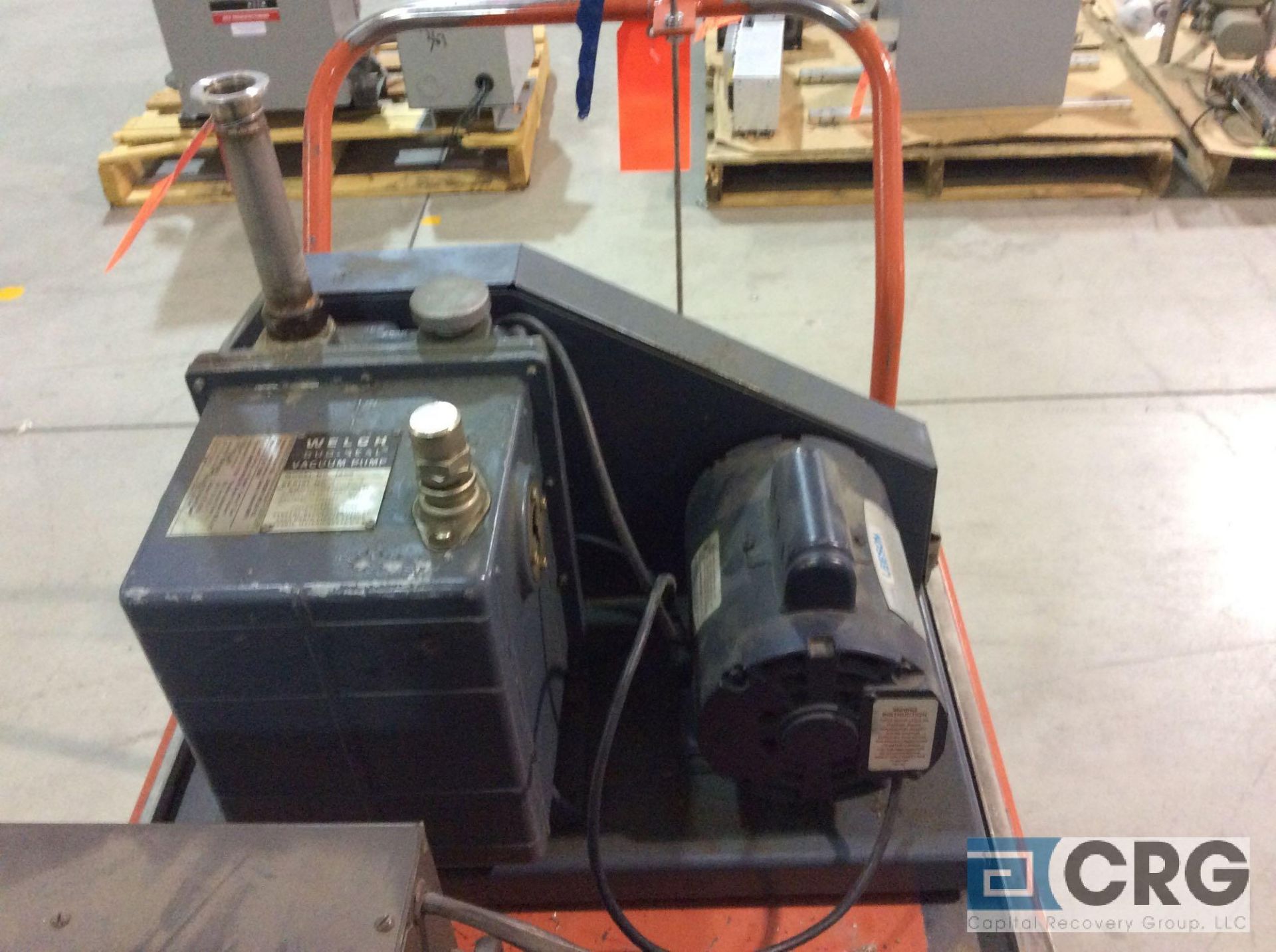 Lot of two assorted vacuum pumps, one Welch Duo-Seal Vacuum Pump, model 1402, serial 100017, and one - Image 2 of 6