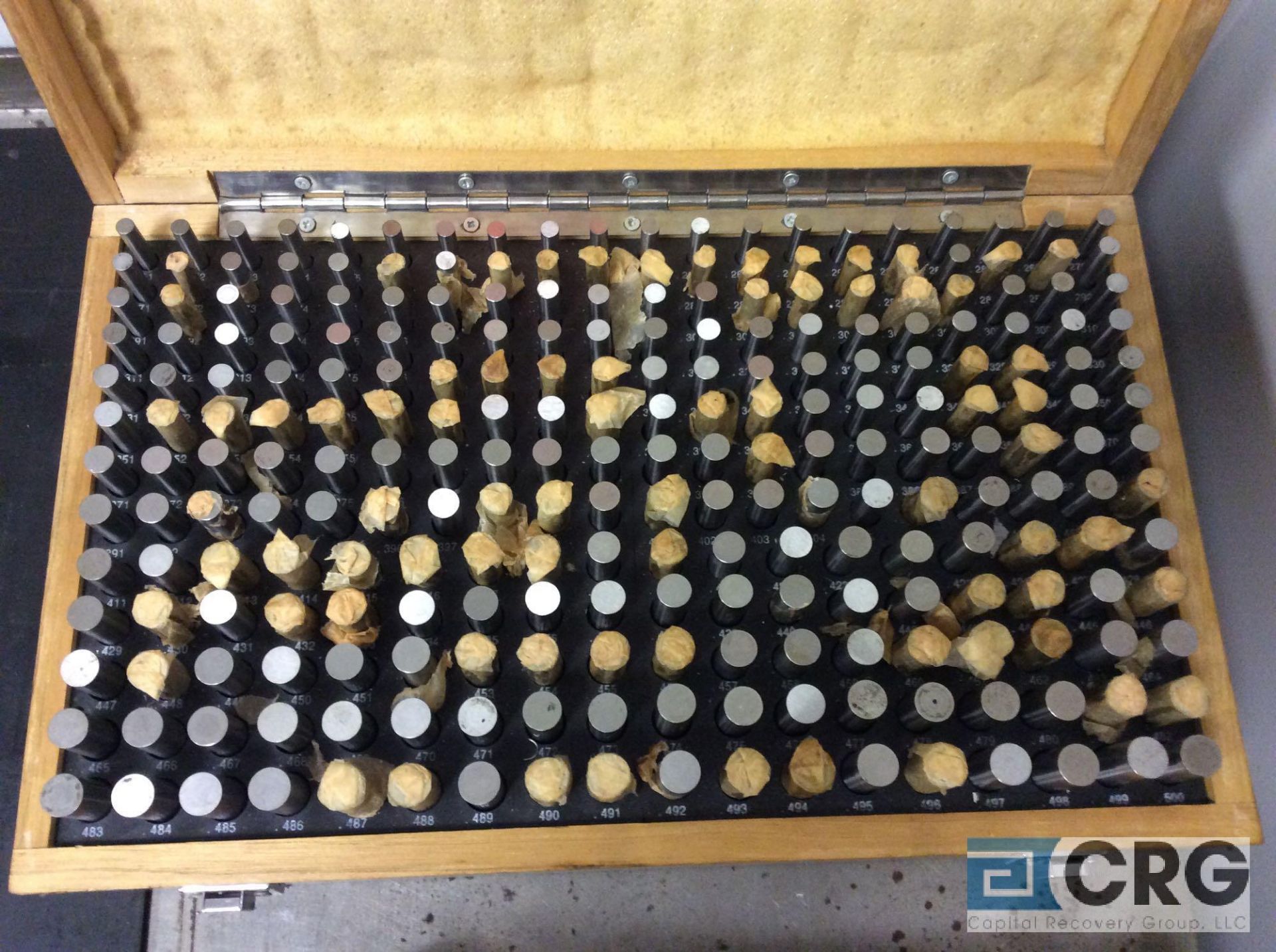 Lot of (2) pin gage sets including M2 minus .251-.500 and M1 minus .061-.250 - Image 2 of 3