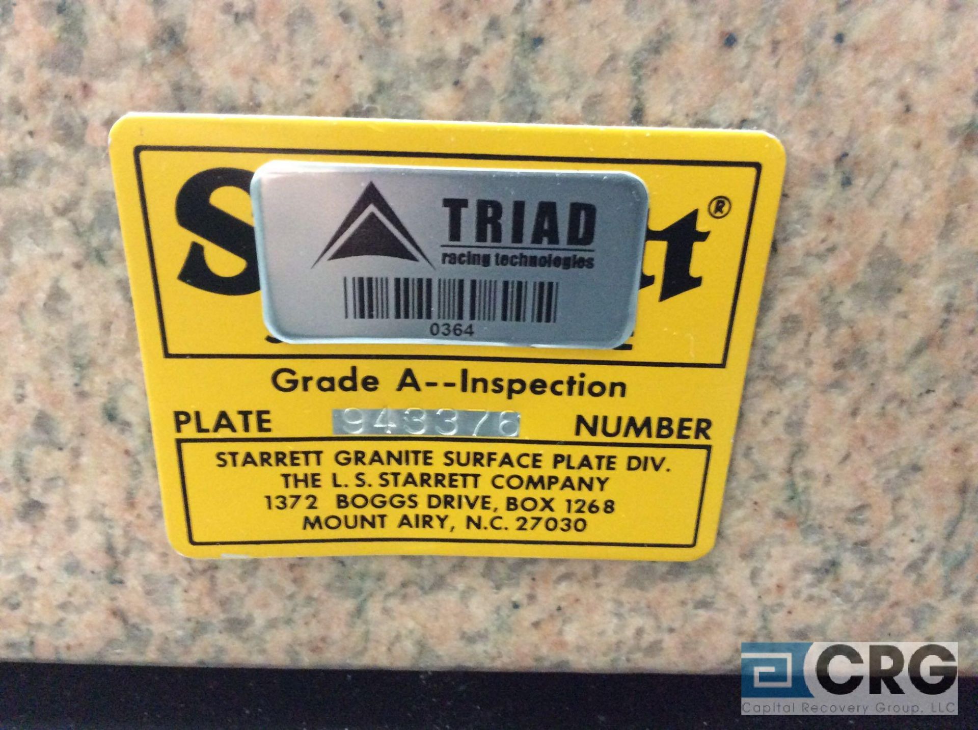 Starrett 12" x 18" x 4" pink granite surface plate, grade A inspection - Image 2 of 2