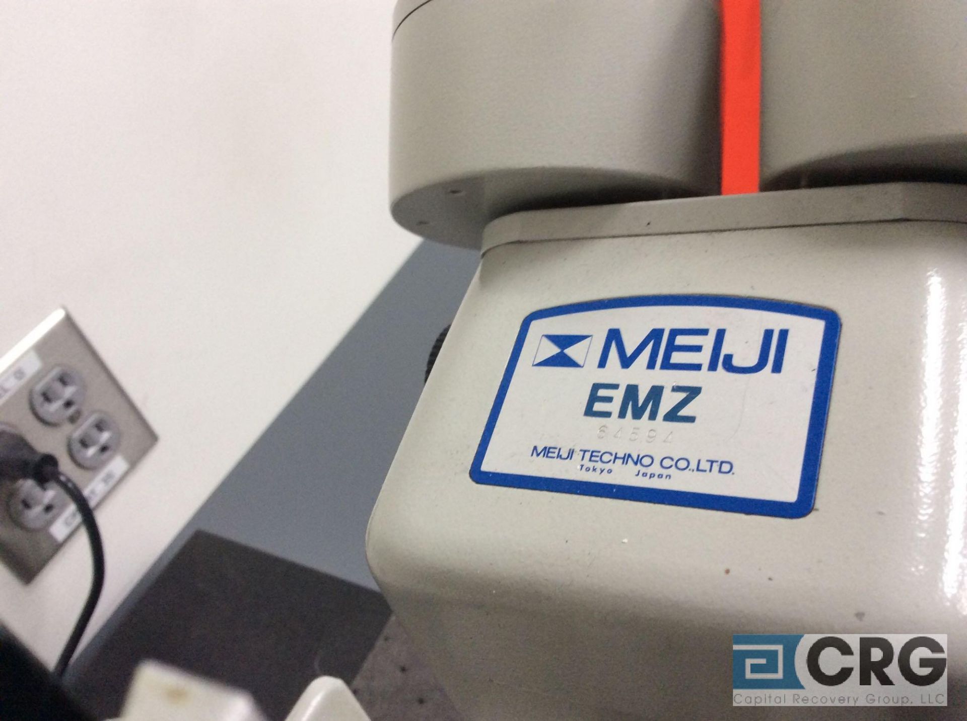 Meiji microscope mn EMZ with Techni-Quip 150 watt fiber optic illuminator and specimen stand - Image 2 of 4